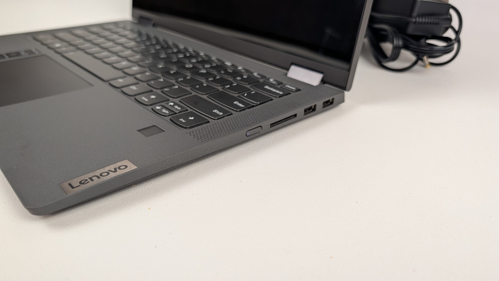 Lenovo IdeaPad Flex 5 81X2 14.0 Ryzen 5 4500U 2.8GHz 8GB RAM 512GB SSD