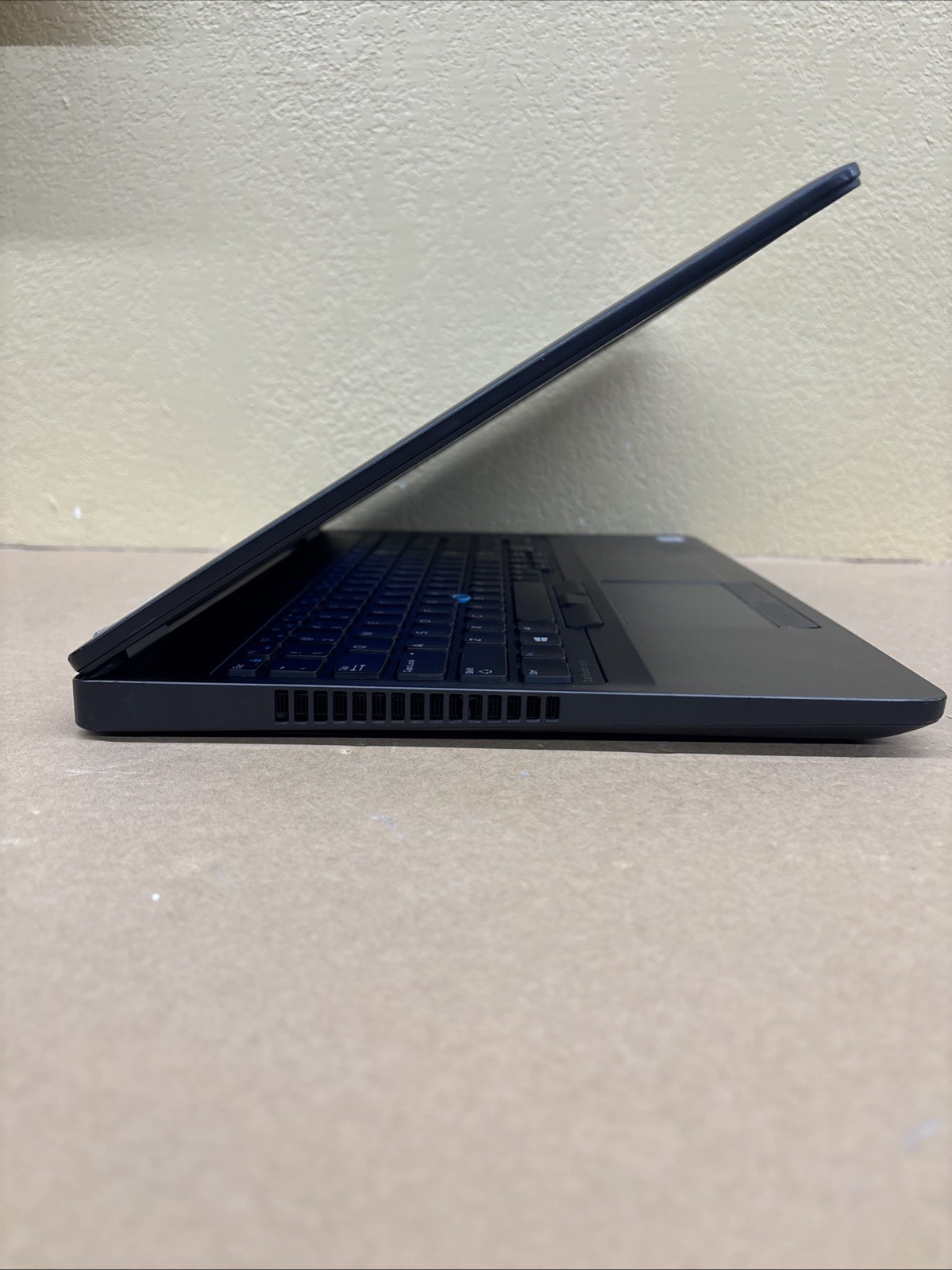 Dell Latitude E5570 Laptop | i5-6200U | 8GB RAM | 256 GB M.2 | w/ AC Adapter