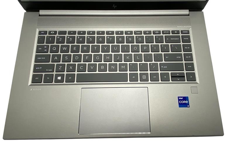 HP ZBOOK STUDIO G8 I9 2.5Ghz 32GB RAM 1TB SSD-LOW BATTERY- READ DESCRIPTION