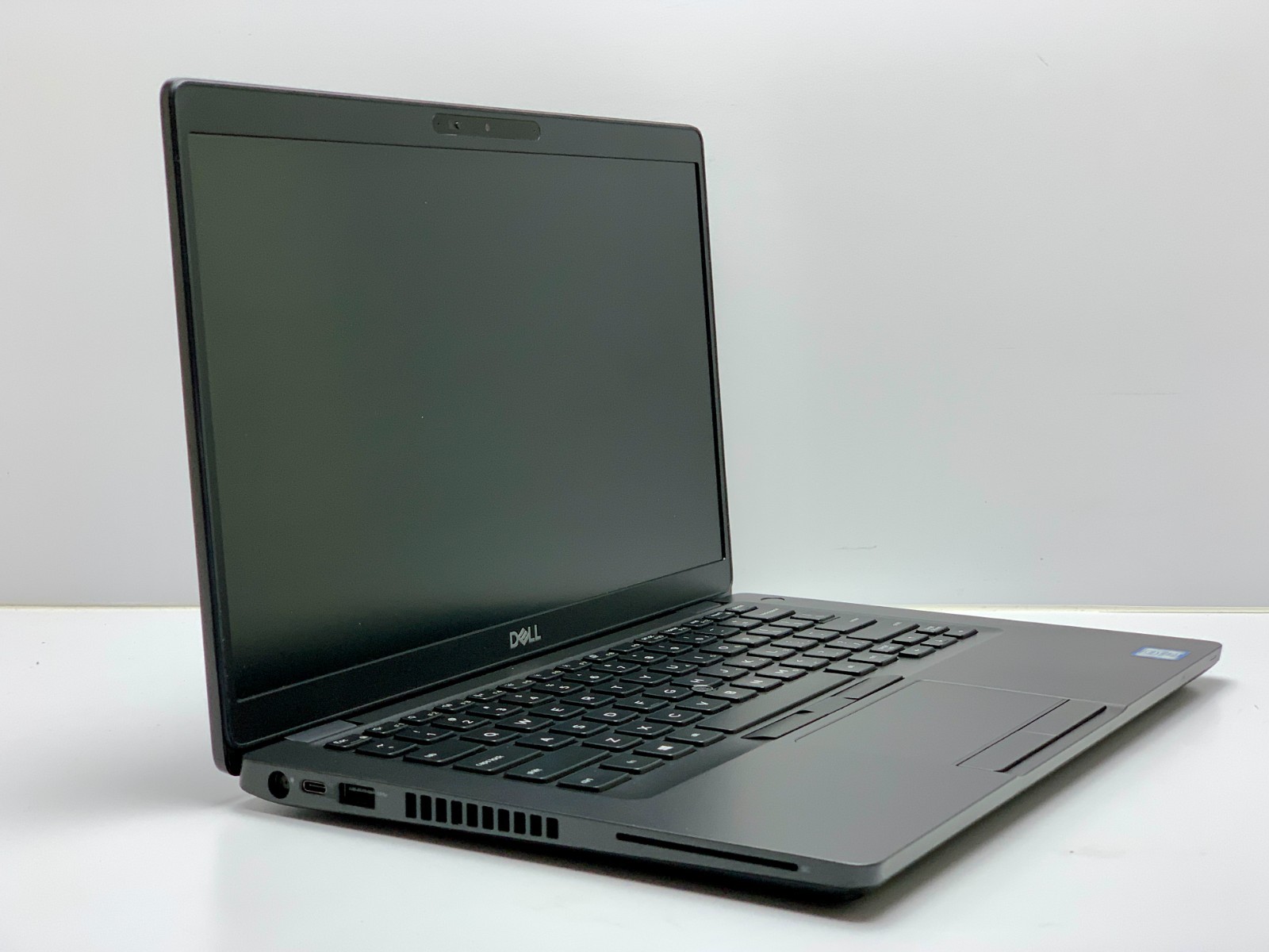 Dell Latitude 5400 | i5-8365U | 8GB RAM | 256GB SSD | LINUX | READ