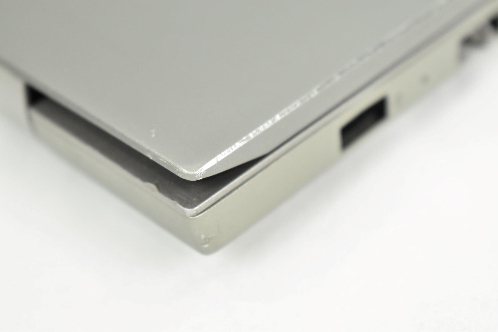 Lenovo Thinkbook 15p IMP i7-10750H 2.6GHz 16GB 512GB SSD No OS 15.6″ *See Detail