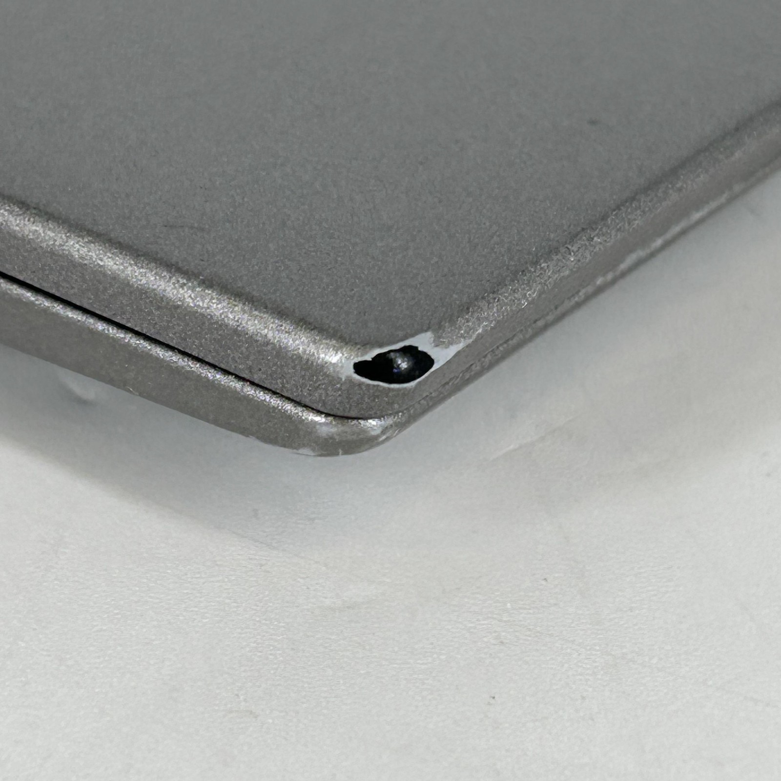 Lenovo ThinkPad X1 Carbon Gen 6 14 FHD i7-8650U 1.90GHz 16GB 512GB SSD Good