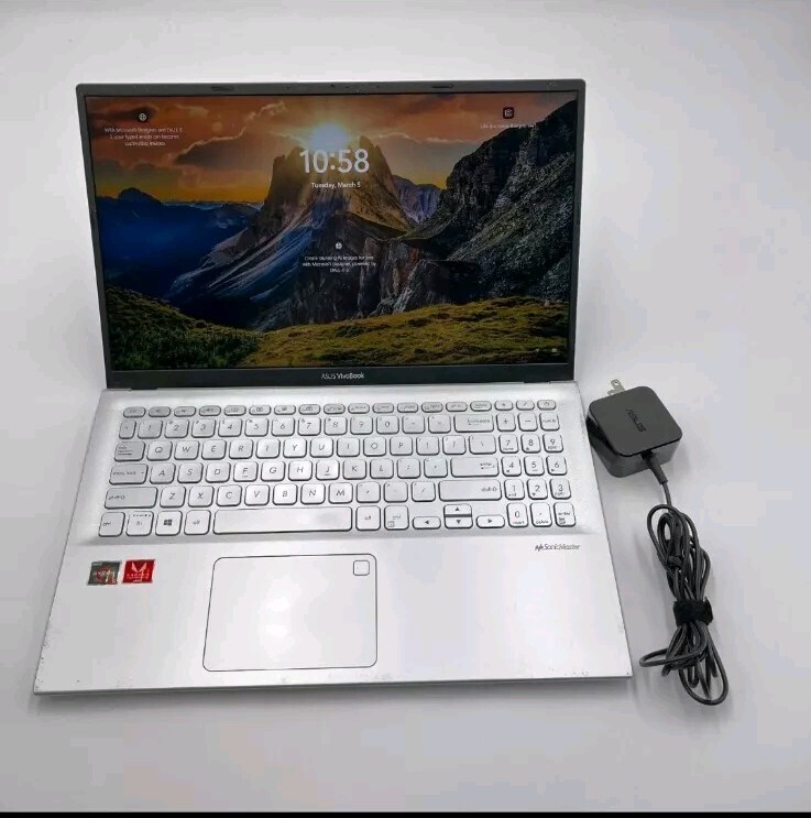 ASUS Vivobook 15.6″ (F512D) Laptop – Ryzen 5 3500U, 8GB Ram, 128GB SSD + 1TB HDD