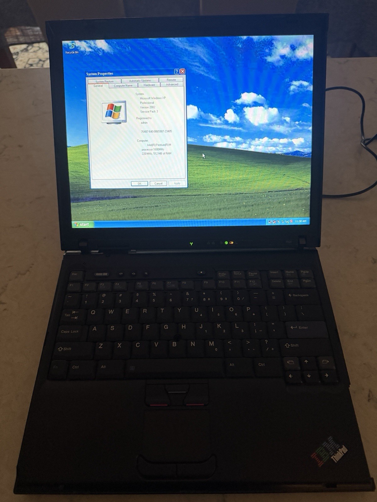Great IBM THINKPAD R51 LAPTOP , 512MB RAM, 60gb IDE HD