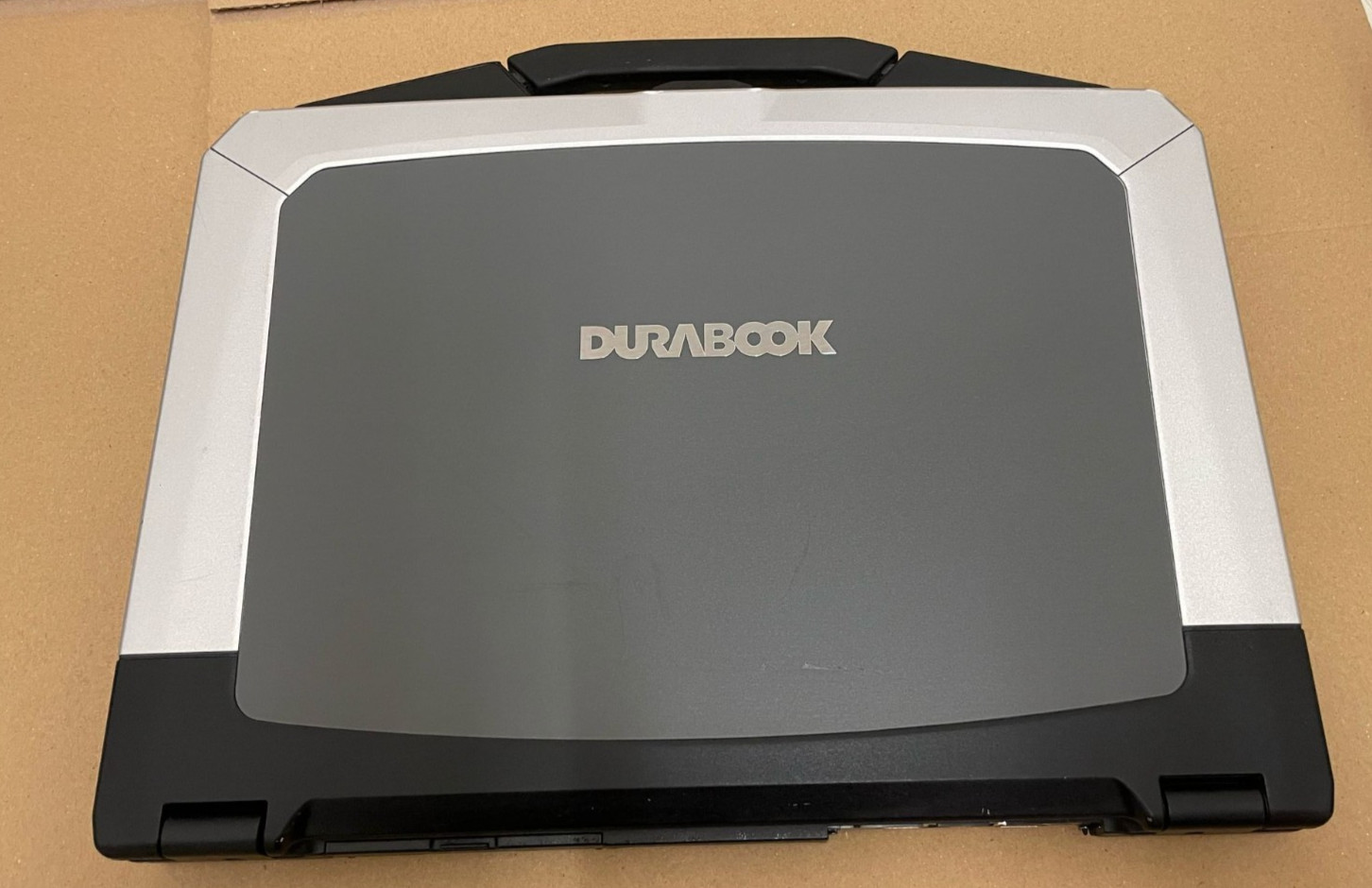 Notebook Rugged Industrial Durabook S15AB, Nernes and Lightweight Class