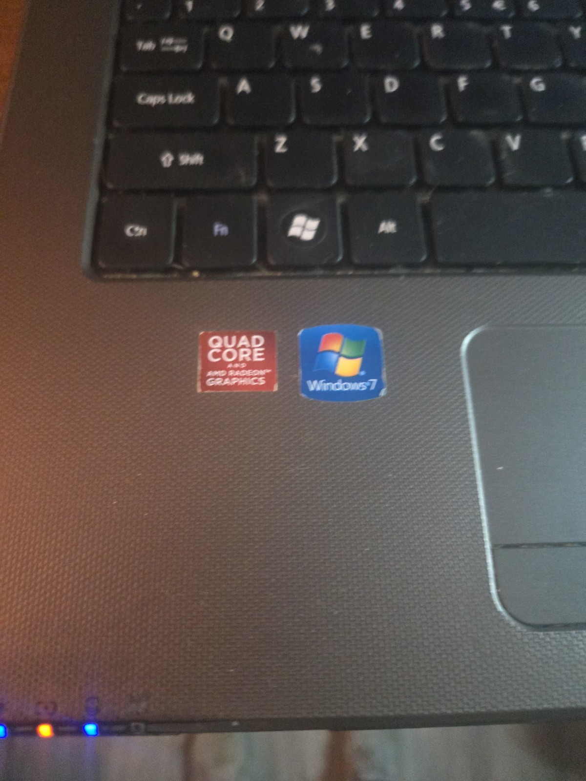 Acer Aspire With AMD Radeon Quad-core Graphics 8 Gigabytes Of RAM 320 GB HDD