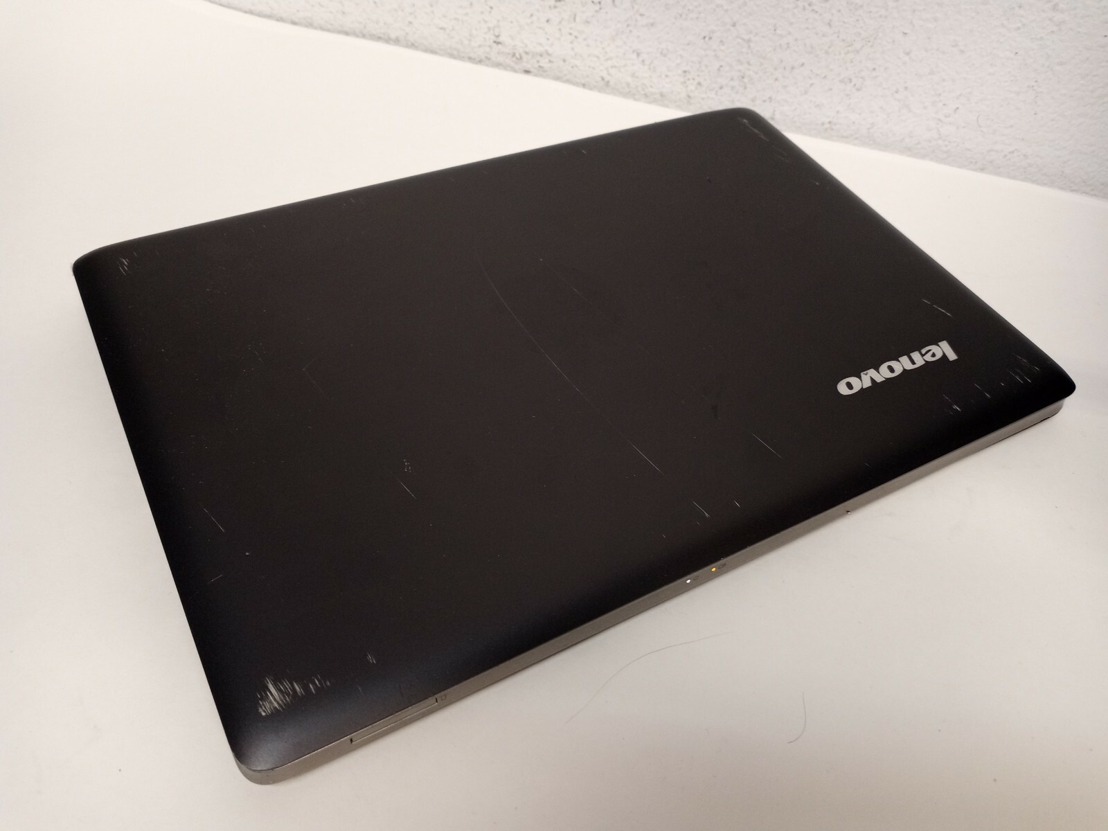 Lenovo IdeaPad U310 TOUCH 13.3″ Intel Core i5-3337U 1.8GHz 4GB 500GB HD BT Win10