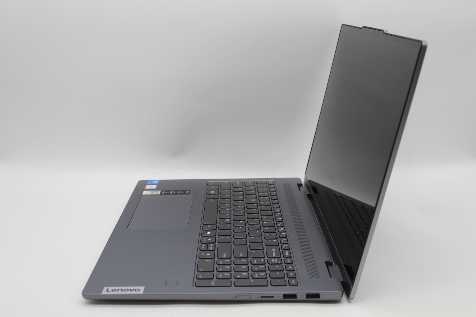 Lenovo IdeaPad 5 16″ Touch Intel Core 5 120U 1.4GHz 16GB 512GB SSD PC1744612
