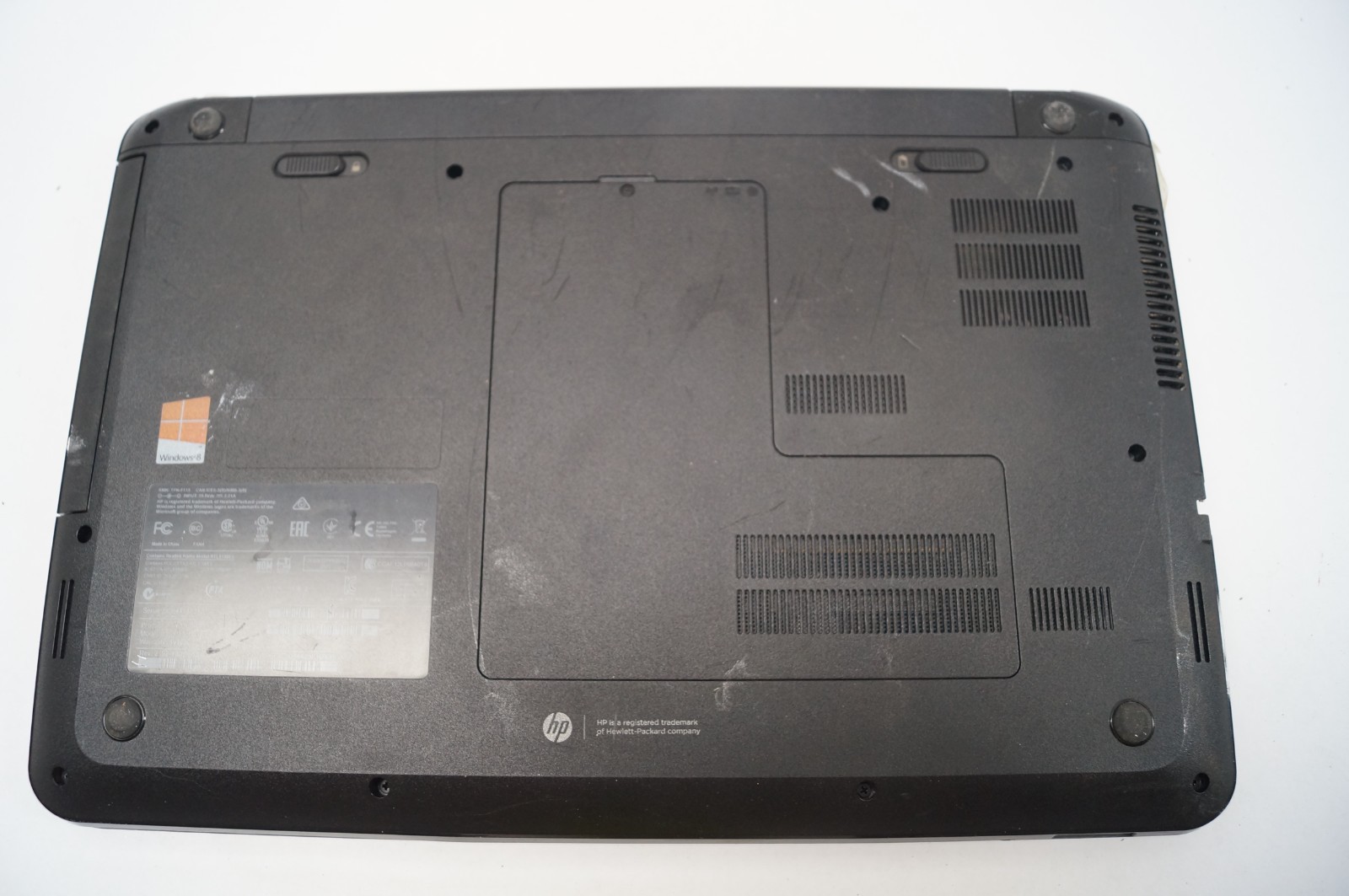 HP 15-D017CL 15″ A6-52000 APU 2.0GHz 1TB HDD AMD Radeon HD 8400 READ PoR E112