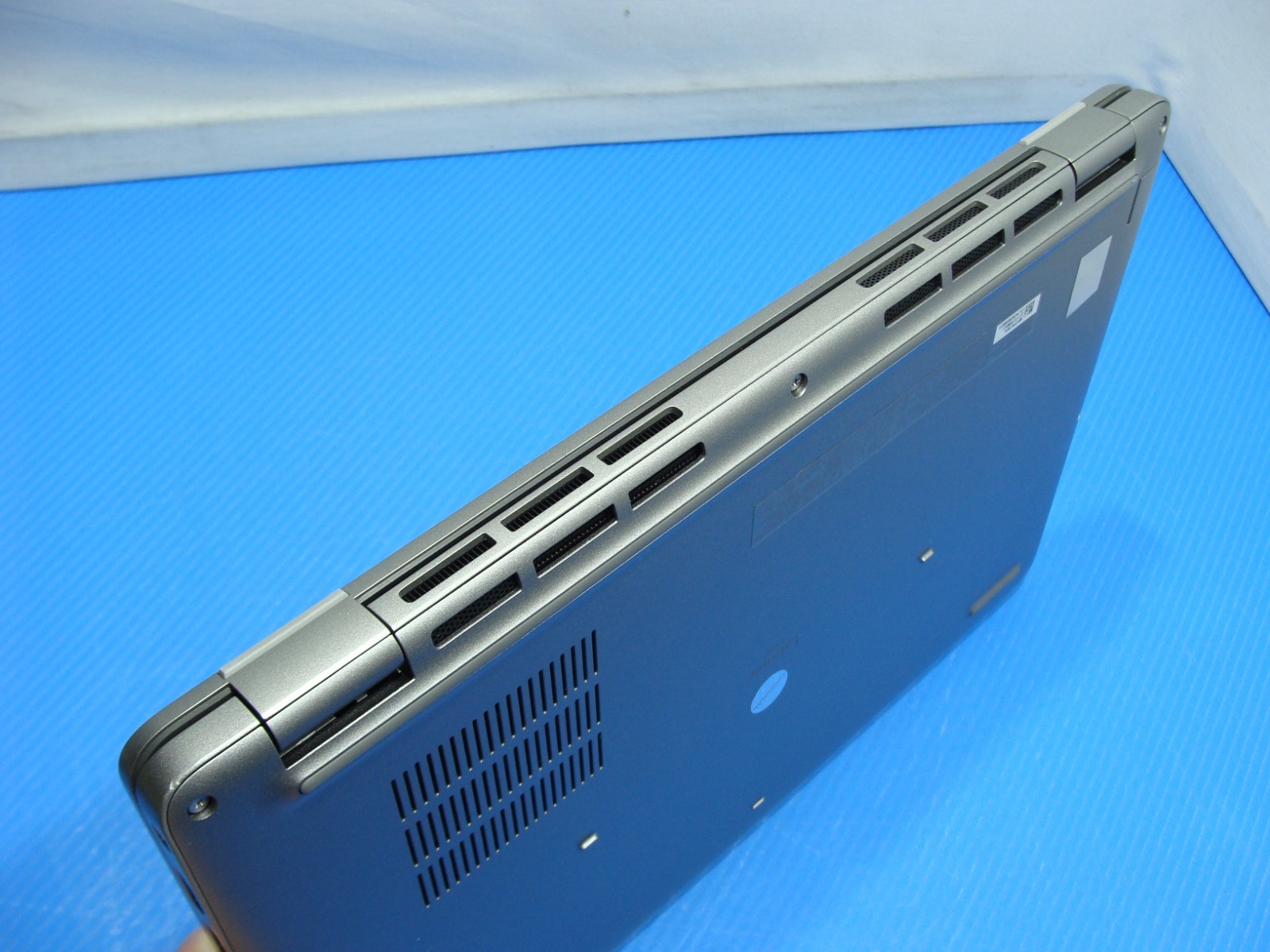 Dell Latitude 5450 14” FHD core Ultra 5 125U 1.3GHz 16GB 256GB W11P WRTY 08/2027