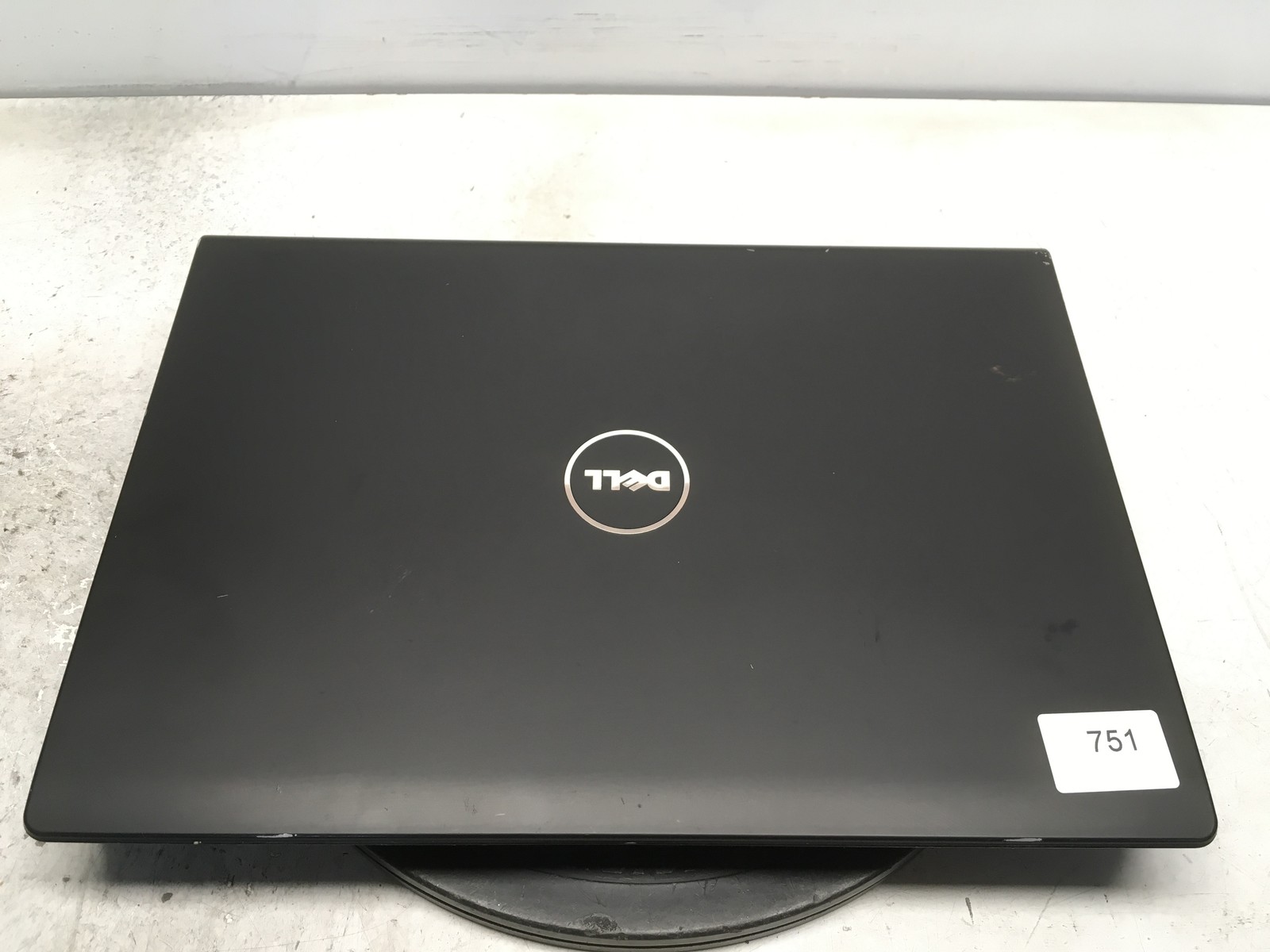 Dell Studio 1535 Intel Core 2 Duo 06FD 1.5GHz 3 GB NO HDD No Batt