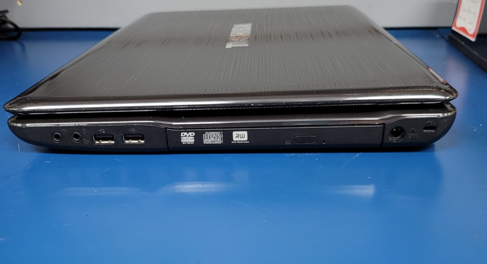 Toshiba Satellite p770-st5n01, Intel i5-2430M @ 2.40GHz, 6 GB NO HDD/ OS