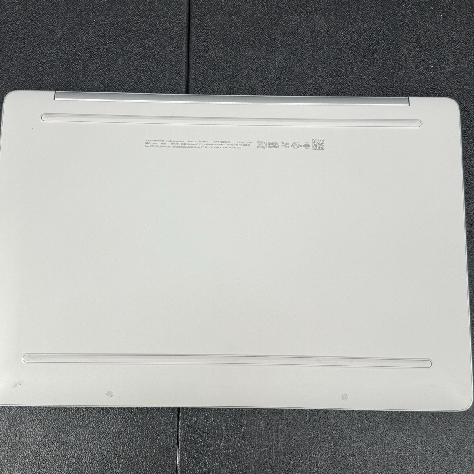 HP Chromebook 14a-na0040nr,” FHD Intel Celeron N4120 4GB RAM, 32GB eMMC