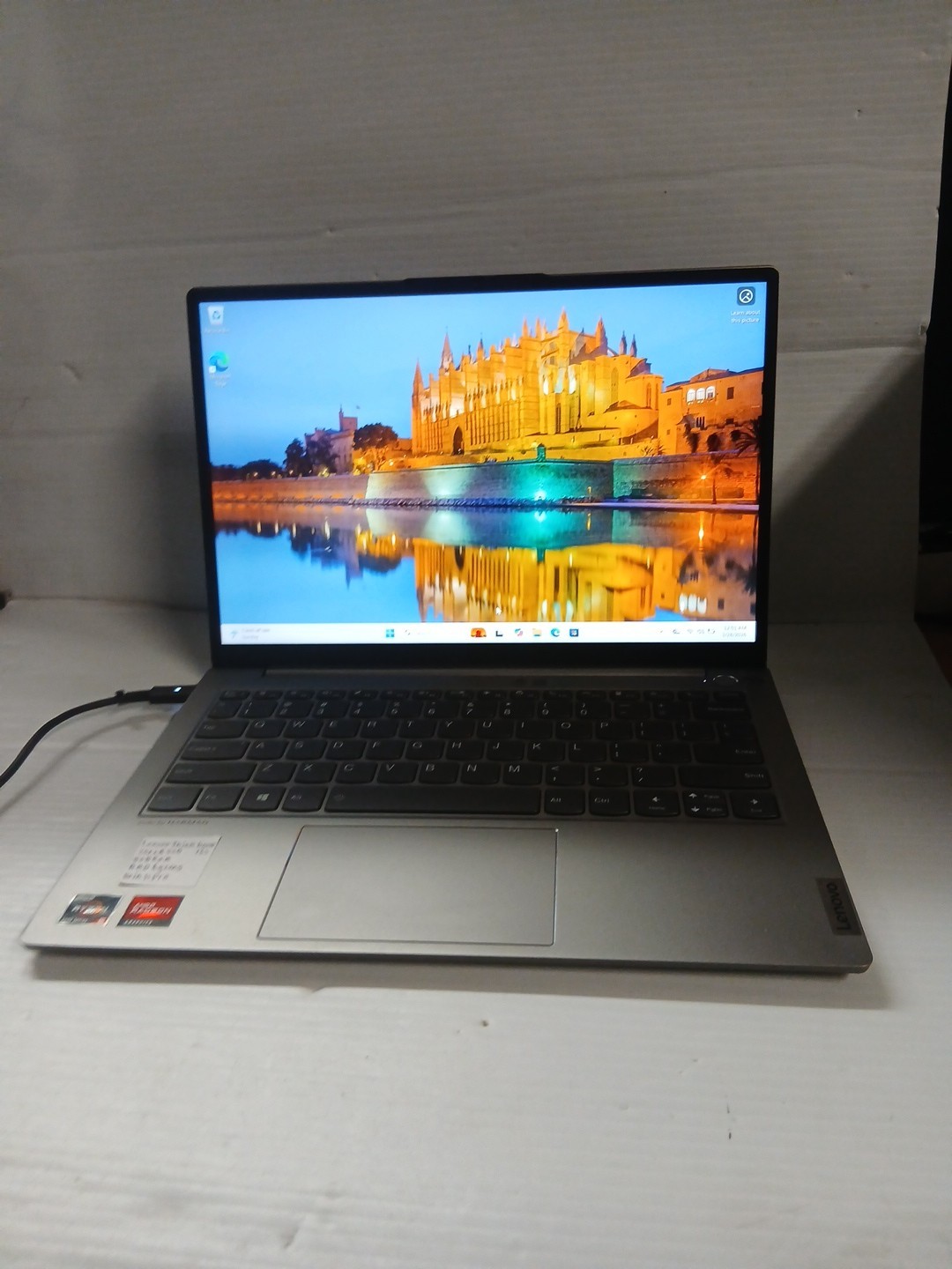 Lenovo Thinkbook 15 G4 ABA Touch Ryzen 5 5625U 2.30GHz 8GB RAM 256GB SSD W11P