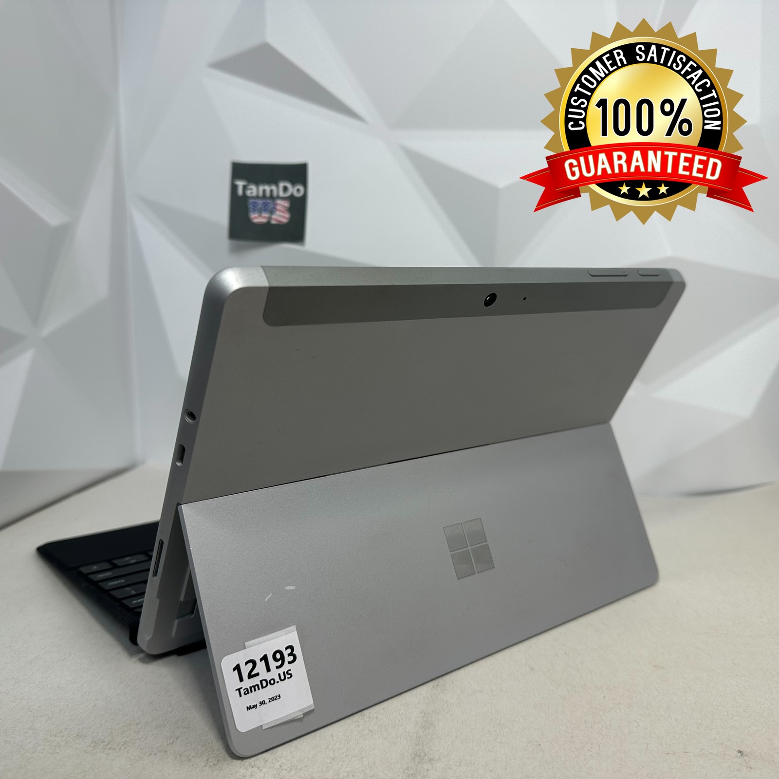 Microsoft Surface Go 2, 10.5-inch Touch,Pentium 4425Y 1.7GHz, 4GB, 64GB-Platinum