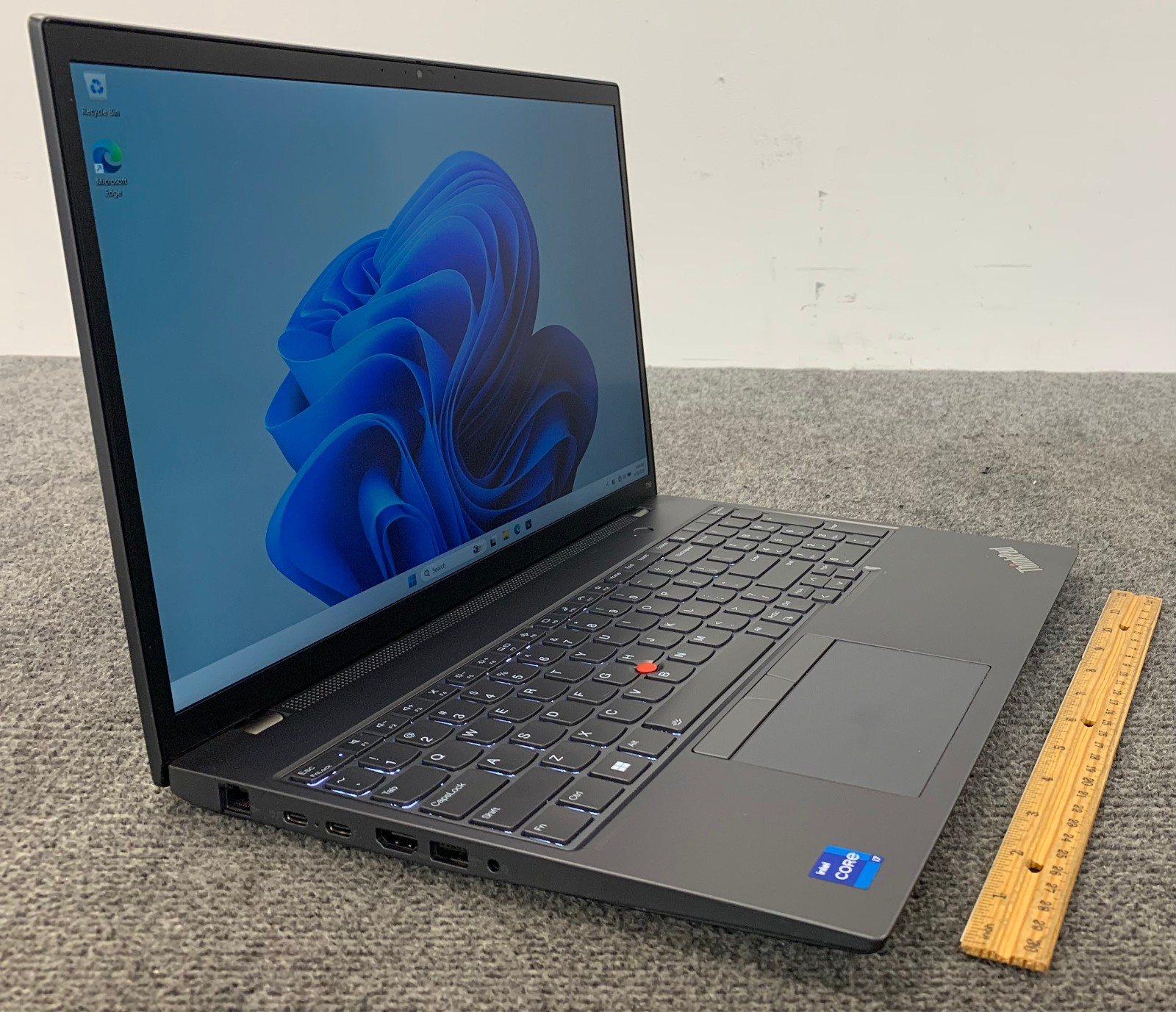 Lenovo ThinkPad T16 Touchscreen Gen 2 16 Laptop i7-1355U 16GB RAM 512GB NVMe