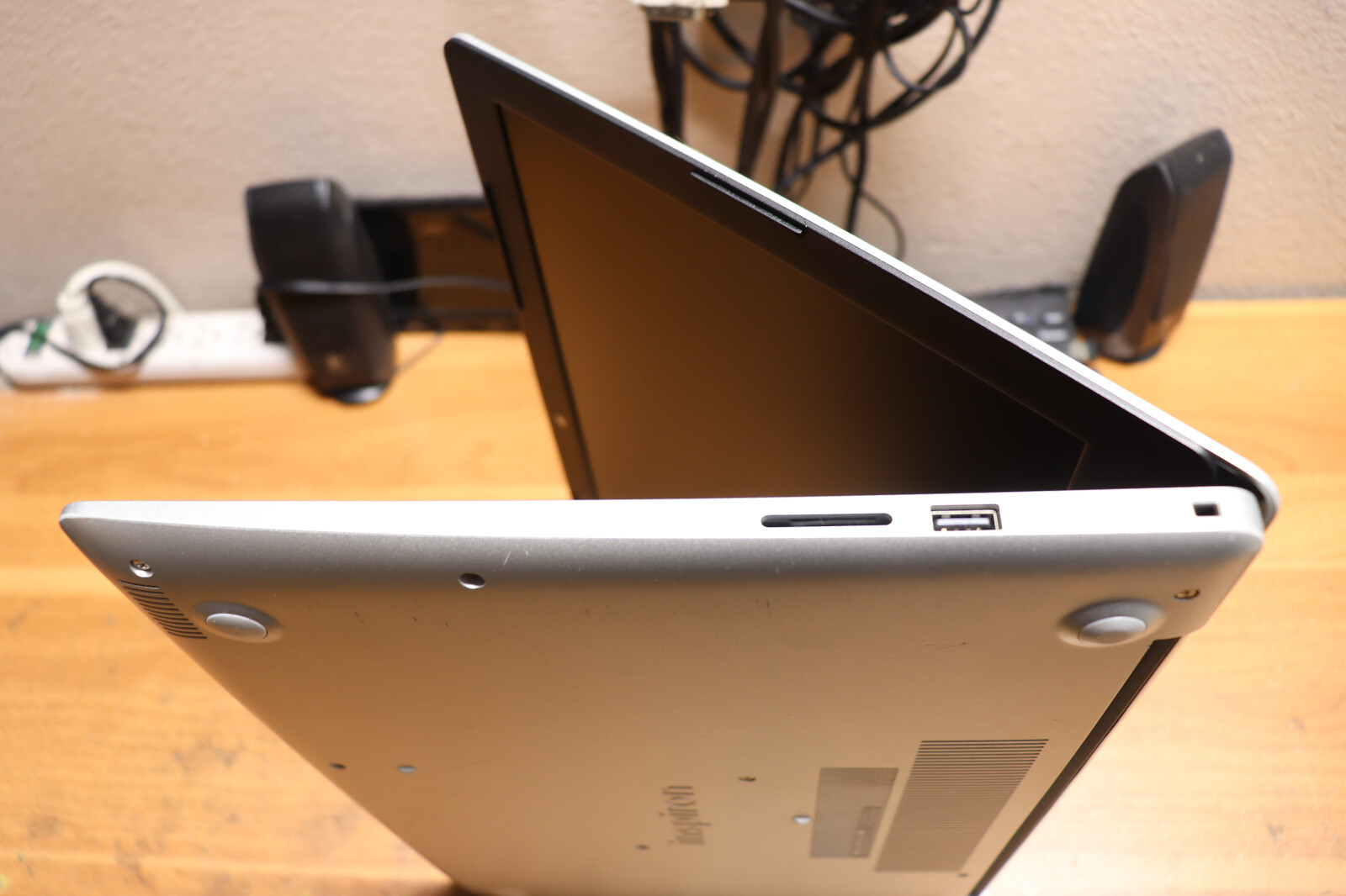 Dell Inspiron 15 3583 15.6″ HD Pentium Gold 5405U/UHD Graphics 610 4G 128G Win11