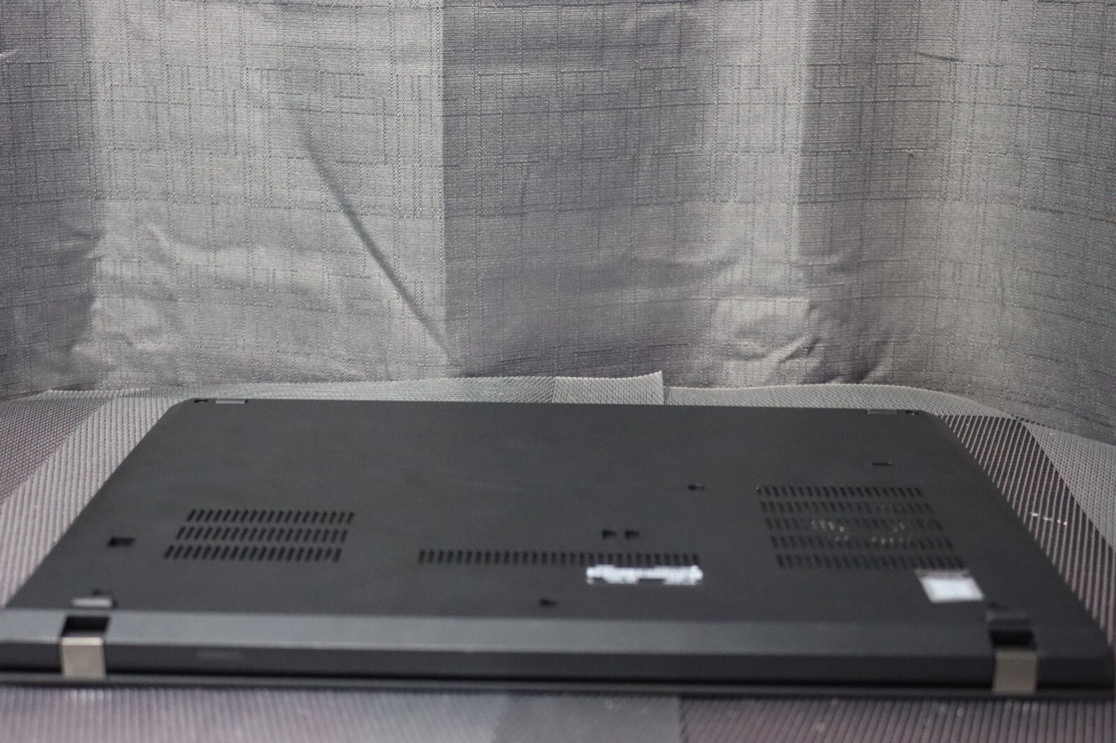 Lenovo Thinkpad T490 14 in (SSD,Intel Core i5 8th Gen.)