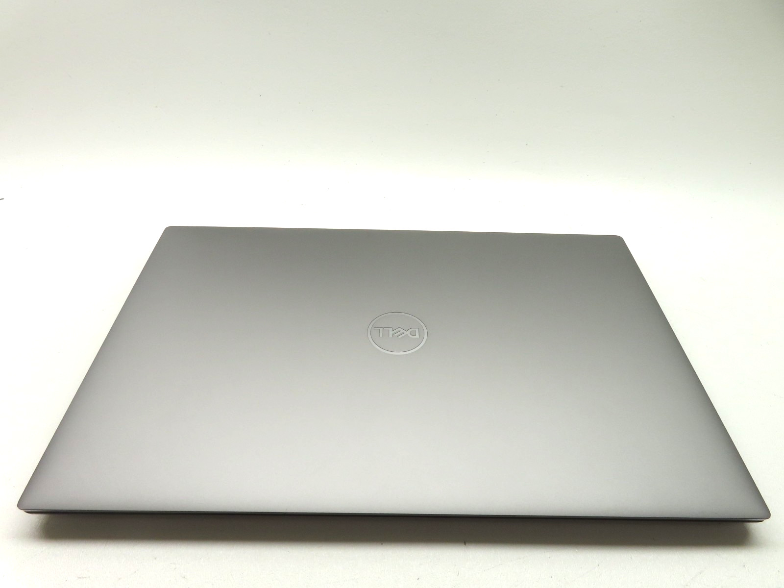 Dell Precision 5550 15.6″ Touch Core i7-10850H 2.7GHz 64GB RAM 2TB SSD T2000