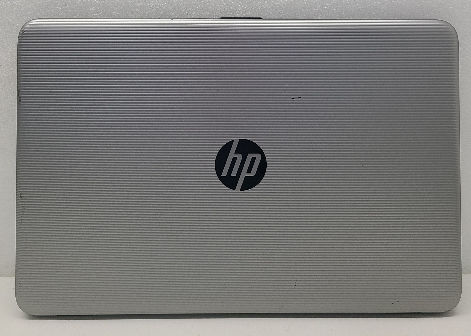 HP NOTEBOOK 17-X061NR 17.3″ Laptop Intel Core i3-6100U 8GB Ram NO HD/OS (FL)