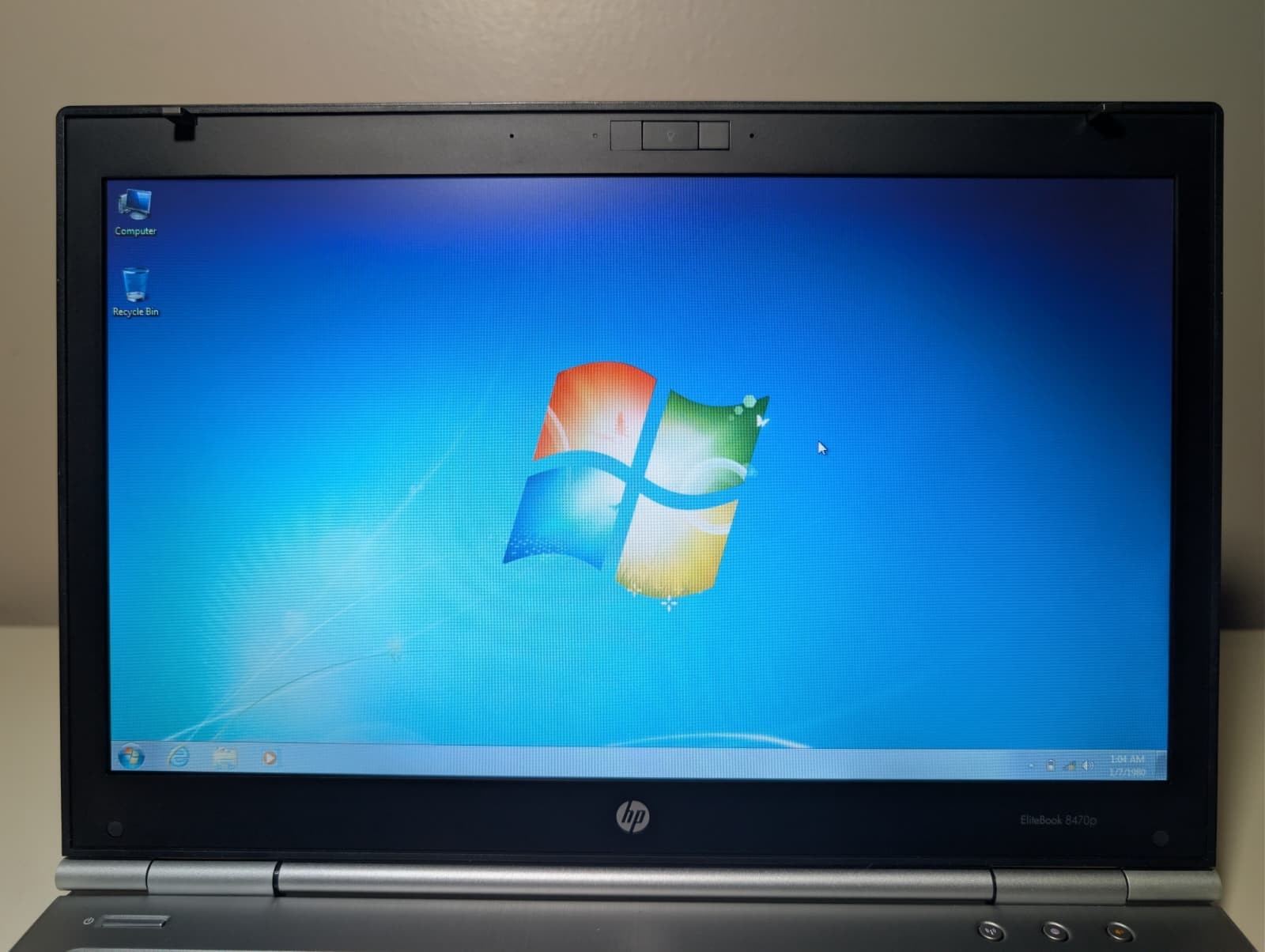 HP EliteBook 8470P | i5 3rd Gen 8GB RAM 250GB HDD | Windows 7 Pro DVD Drive