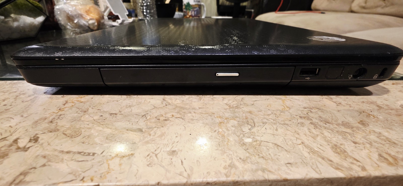 HP G72 Notebook Intel Pentium 17″ Windows 7 Black (Some buttons dont work)
