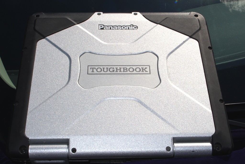Panasonic tough CF-31 MK4 Core i5 2.7ghZ 16GB 2TB Backlit WIN10PRO64