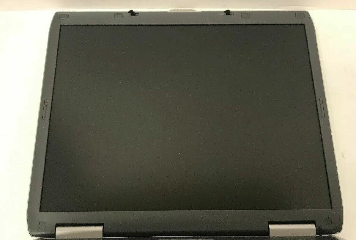 COMPAQ PRESARIO 2100 LAPTOP – FOR PARTS ONLY