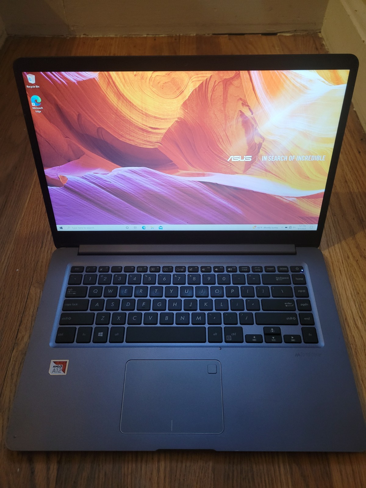 ASUS VivoBook F510Q 15.6″ AMD A12-9720P@2.7GHz 4GB RAM Win10