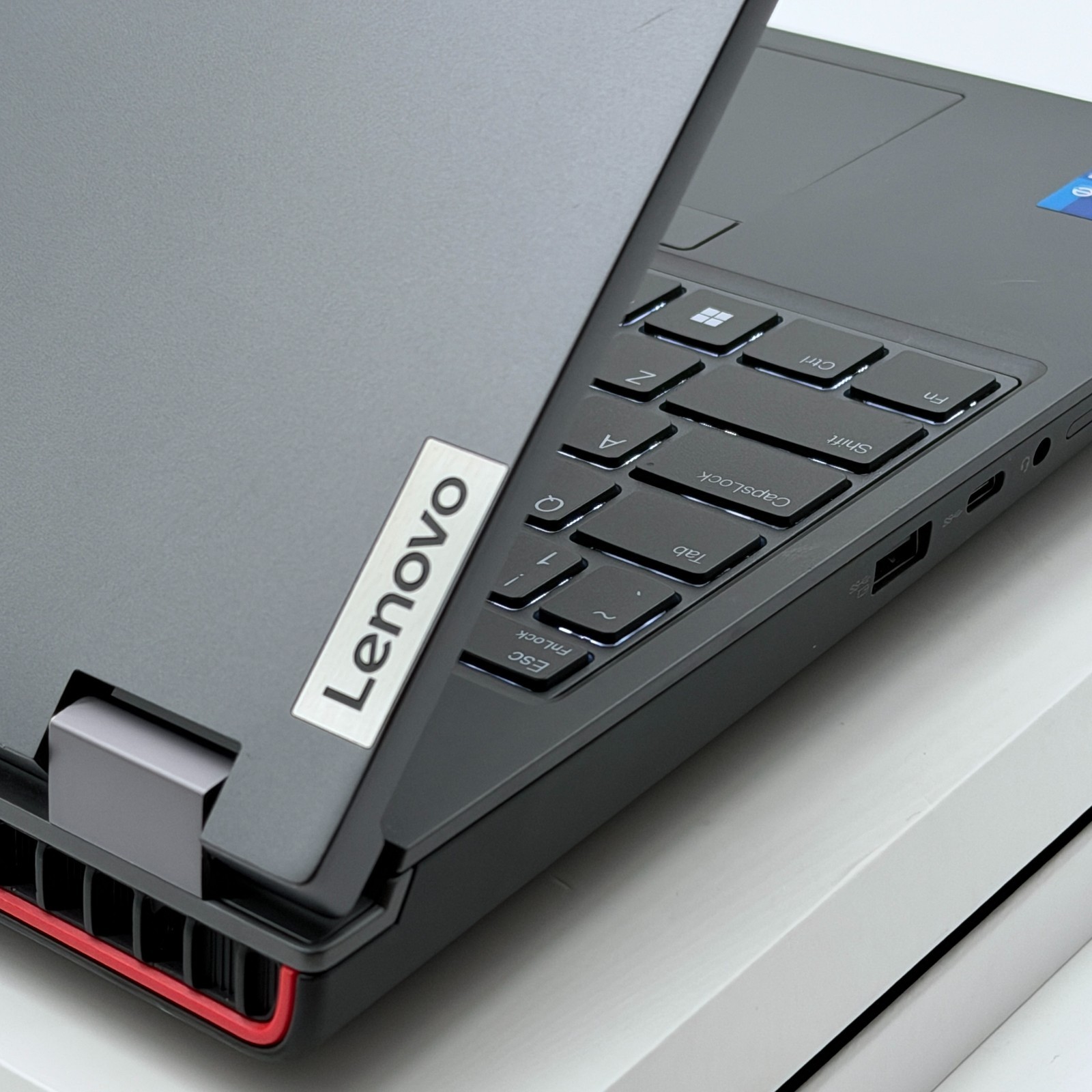 Lenovo ThinkPad P16 16″ Workstation I7-12800HX 4.8GHz NVIDIA RTX A1000 WARRANTY