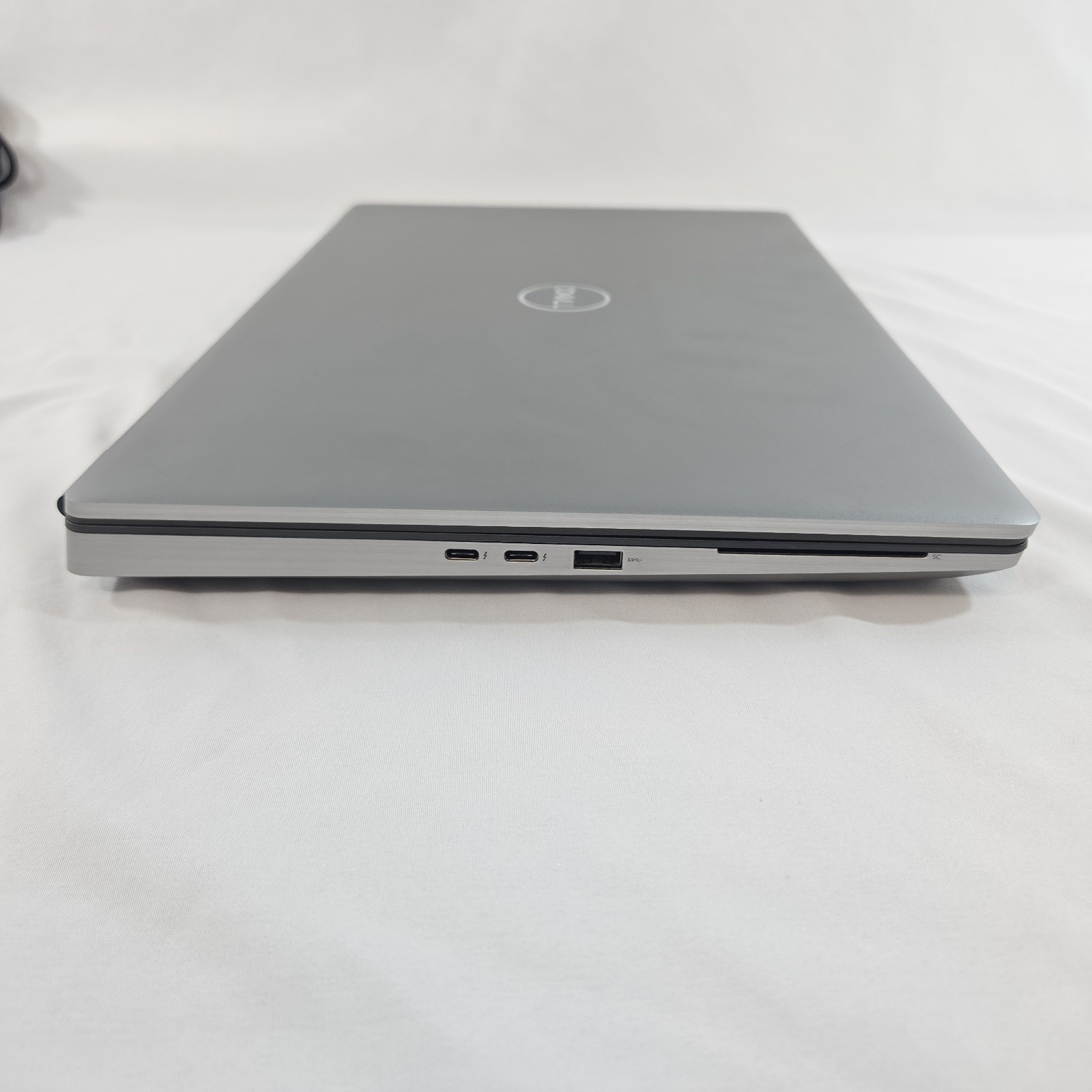Dell Precision 7760 17.3″ i7-11800H RTX A3000 32GB 512GB Windows 10 Pro + Power