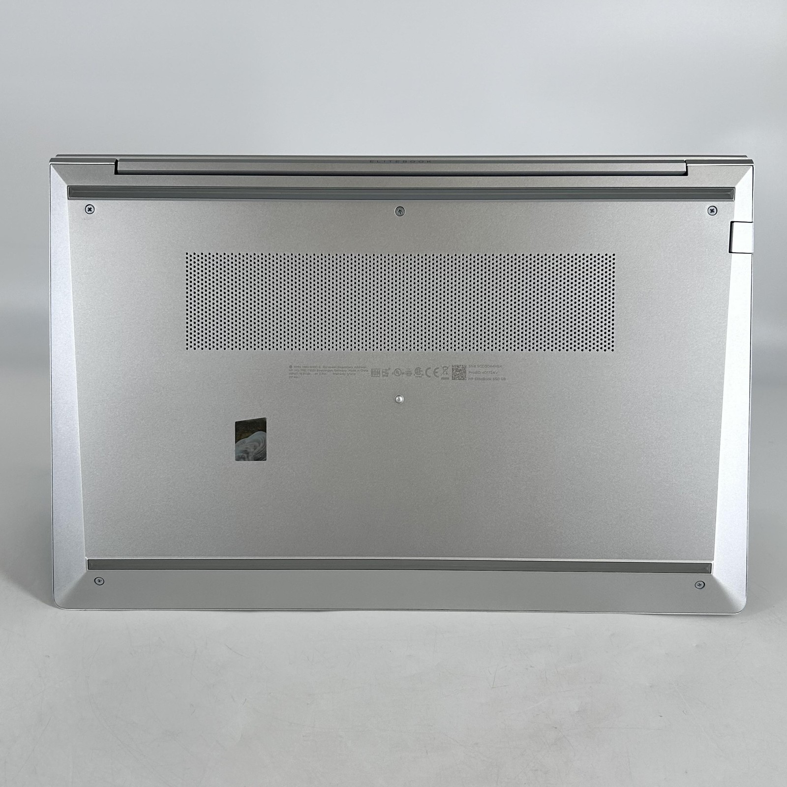 HP Elitebook 650 G9 15.6 Silver FHD 1.8 GHz i7-1265U 32GB 512GB SSD Good