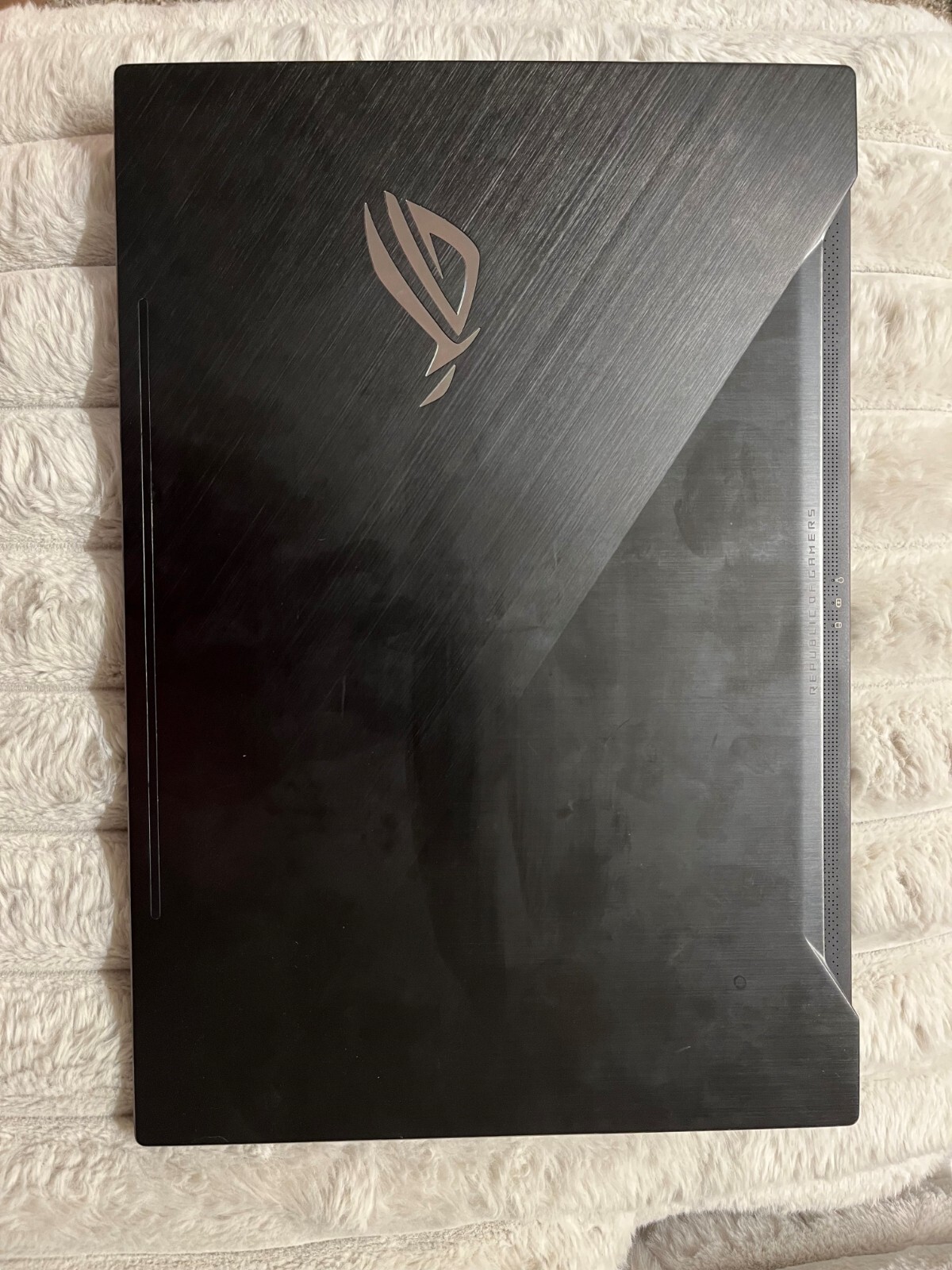 Gaming Laptop – ASUS ROG Zephyrus M GU501GM