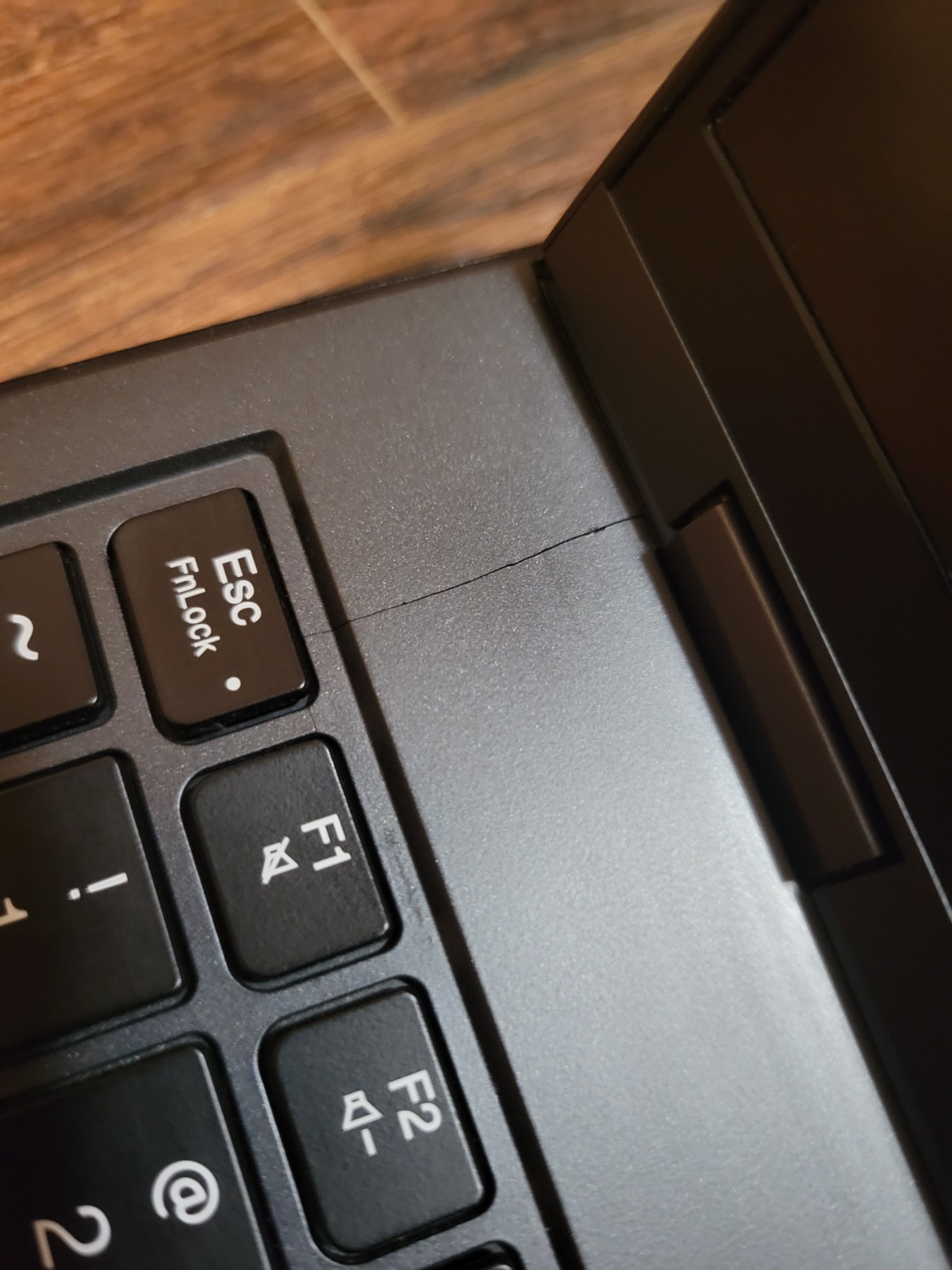 Lenovo Legion Pro 7 16” CORE i9-13900hx RTX 4080 Laptop GPU