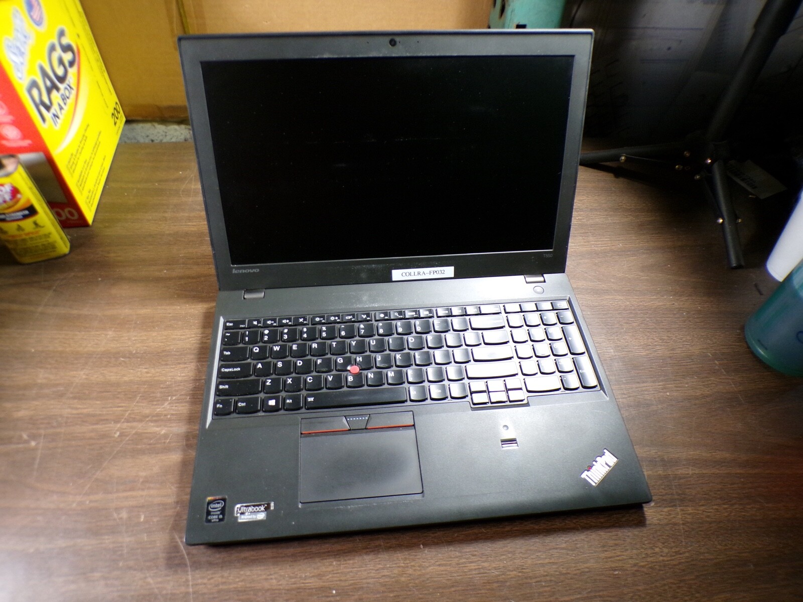 *THINKPAD LENOVO T560 INTEL CORE i5-6300U 2.40GHZ 4GB RAM **NO HD/ NO CADDIE