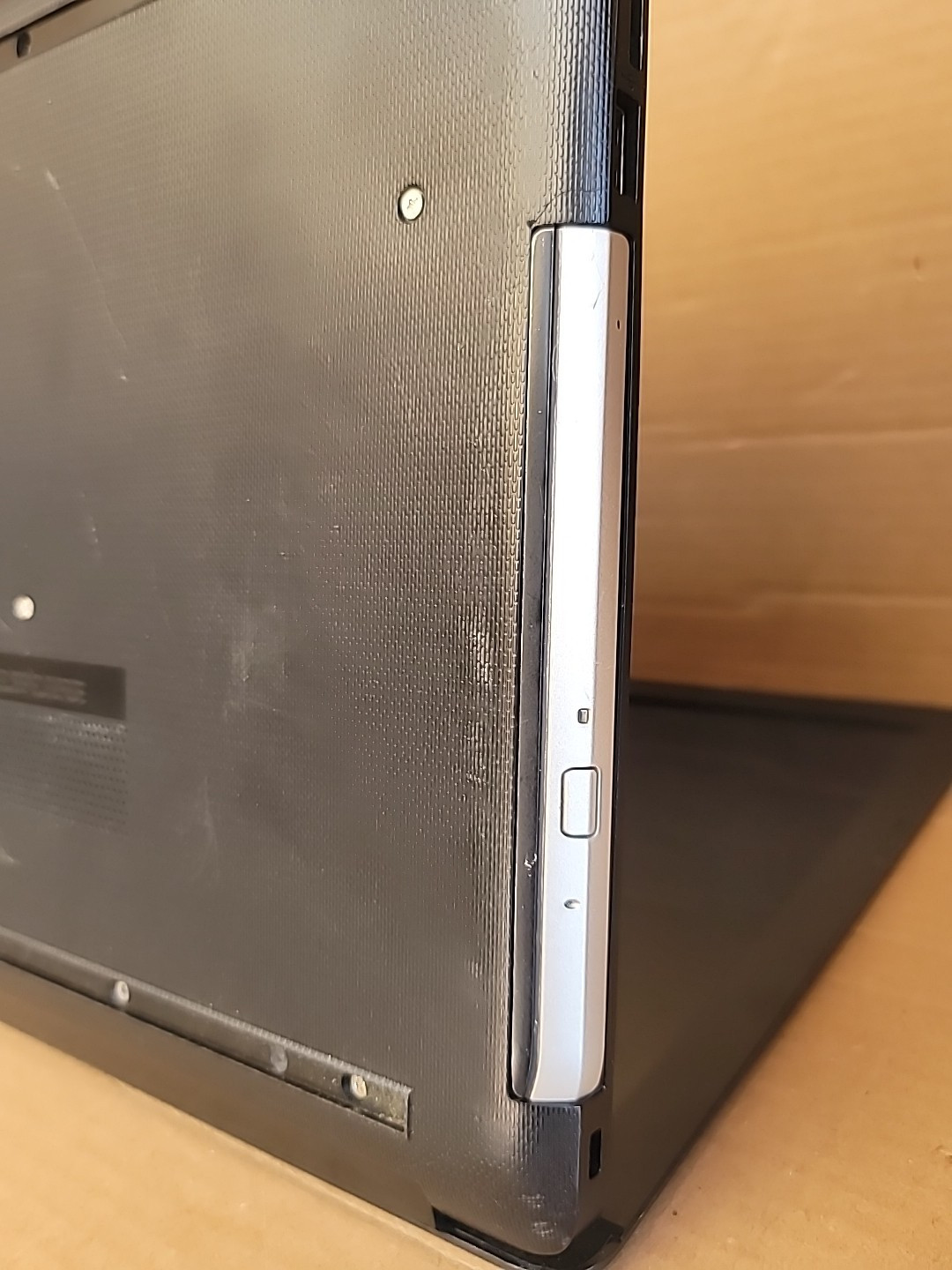 HP 15-db0xxx 14″ AMD A6-9225 Radeon R4 2.6GHz, 4GB RAM, 160GB HDD, Windows11 Pro