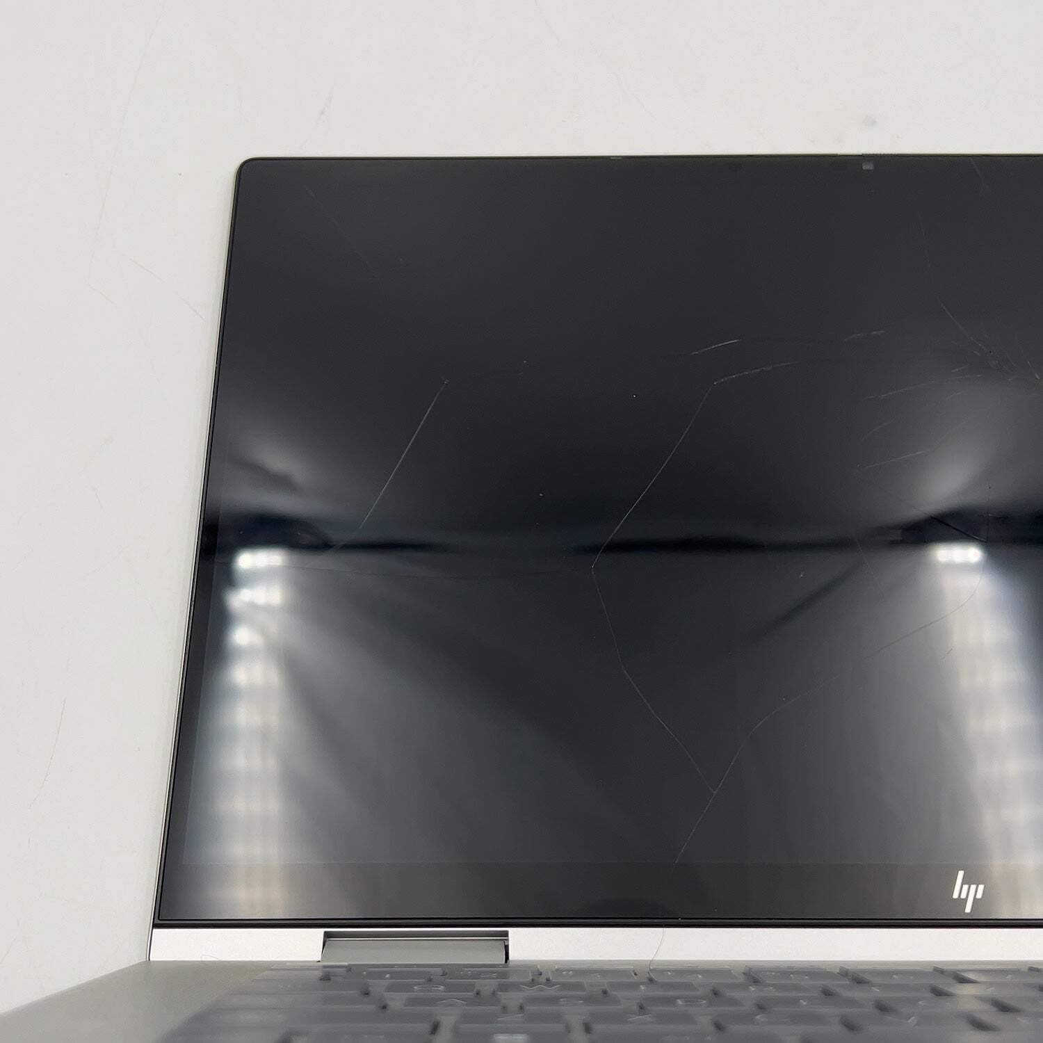 Broken HP Envy x360 15-FE0013DX 15.6″ i5-1335U 1.3GHz 8GB RAM 256GB SSD READ