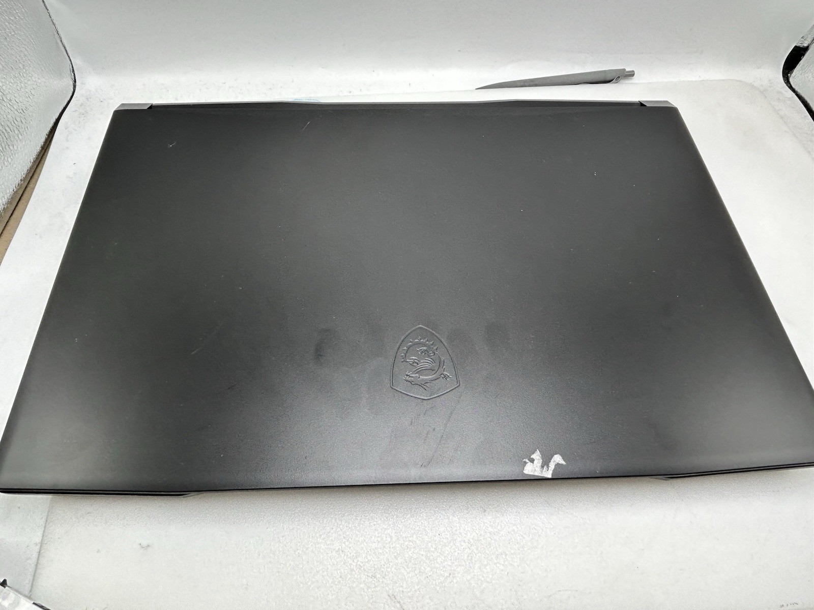 MSI Katana GF76 – 17.3″ FHD – i7-12700H – 16GB RAM – RTX 3070 Ti –1TB SSD– Black