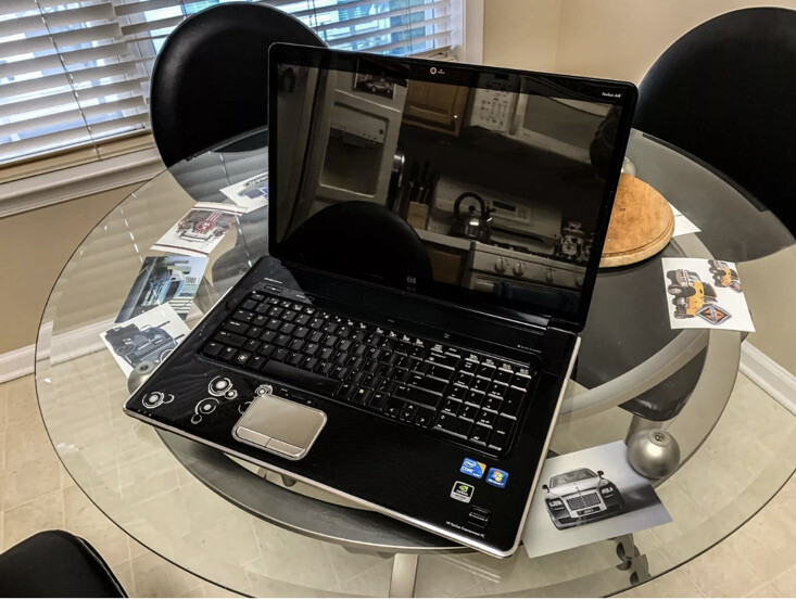 HP PAVILION DV8 -18.6” HD Screen Intel Processor