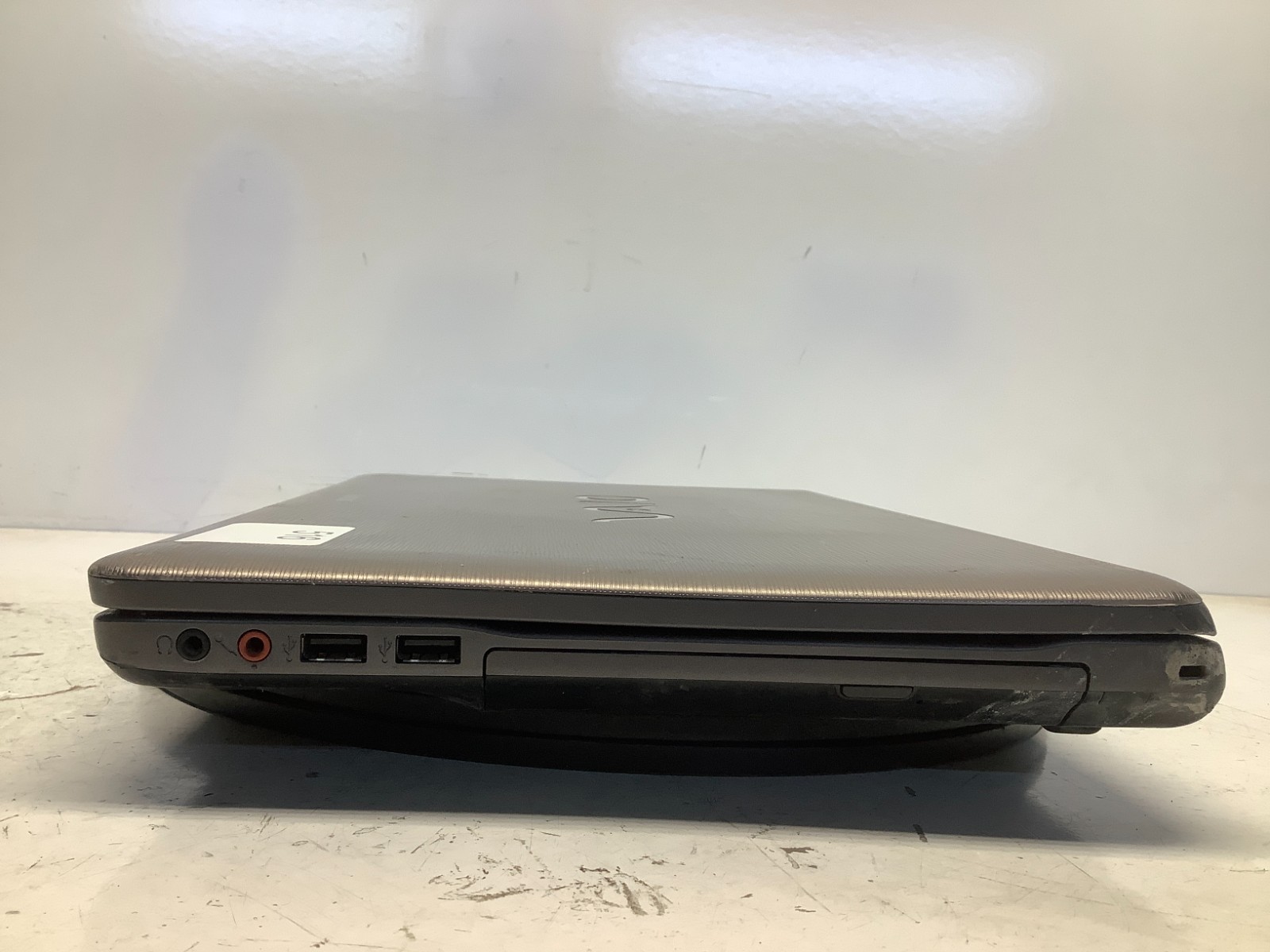 Sony Vaio VGN-NW100 Intel Pentium Dual-Core 2.2GHz No RAM NO HDD FOR PARTS