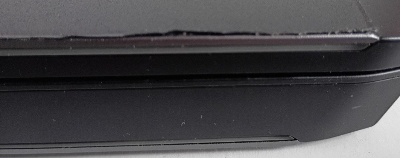 ALIENWARE 17 R4: i7-7700HQ @ 2.8, 32 GB DDR4 RAM, 1.512 TB SSD & HDD