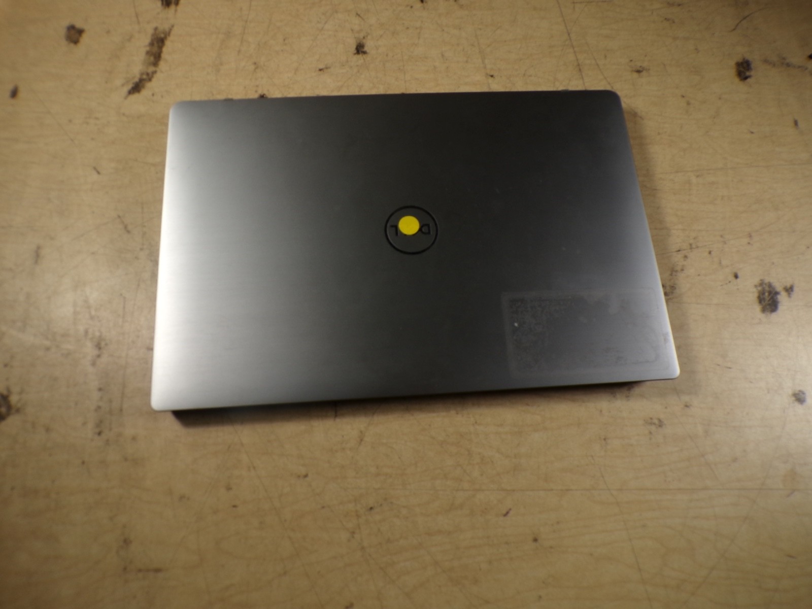 DELL LATITUDE 5590 INTEL CORE I7-8650U 1.90GHZ 8GB RAM **NO HD/ NO CADDIE/ NO OS