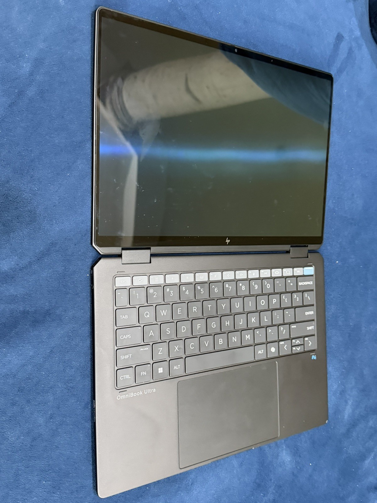 HP Omnibook Ultra Flip 14″ 3K OLED Touch Laptop Intel Ultra 9 32GB RAM 2TB SSD