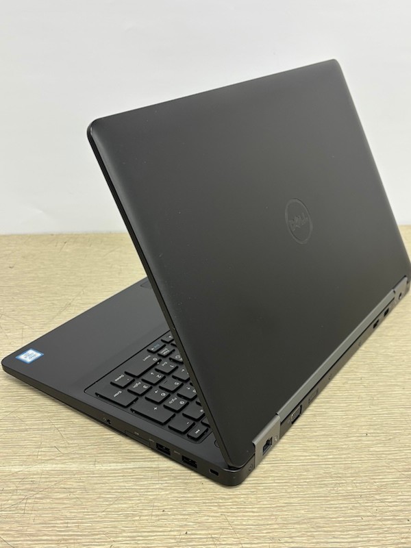 Dell Latitude E5570 15.6″ Backlit Wifi i5-6300U 8GB RAM 320GB HDD No OS Laptop