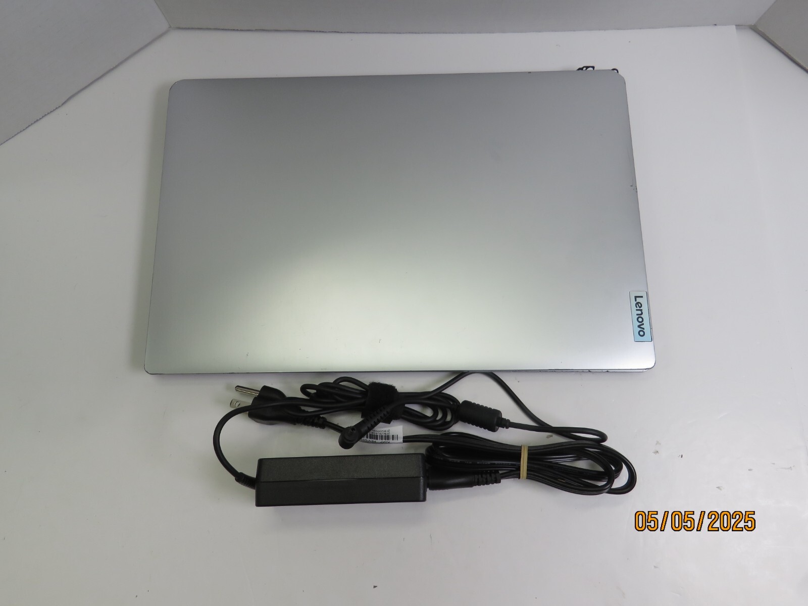 LENOVO CHROMEBOOK 82R1 AMD ATHLON SILVER 3050U 4GB RAM 128GB [DJ651]