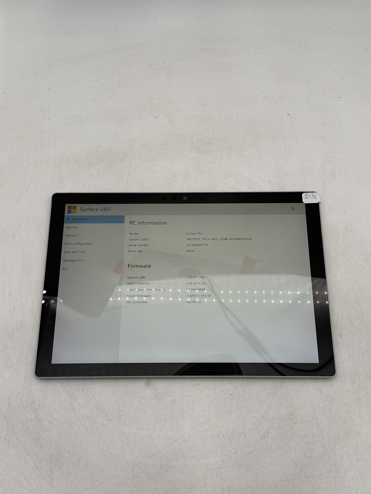 Microsoft Surface Pro 12.3in i7-7660U 16GB 512GB NO OS READ
