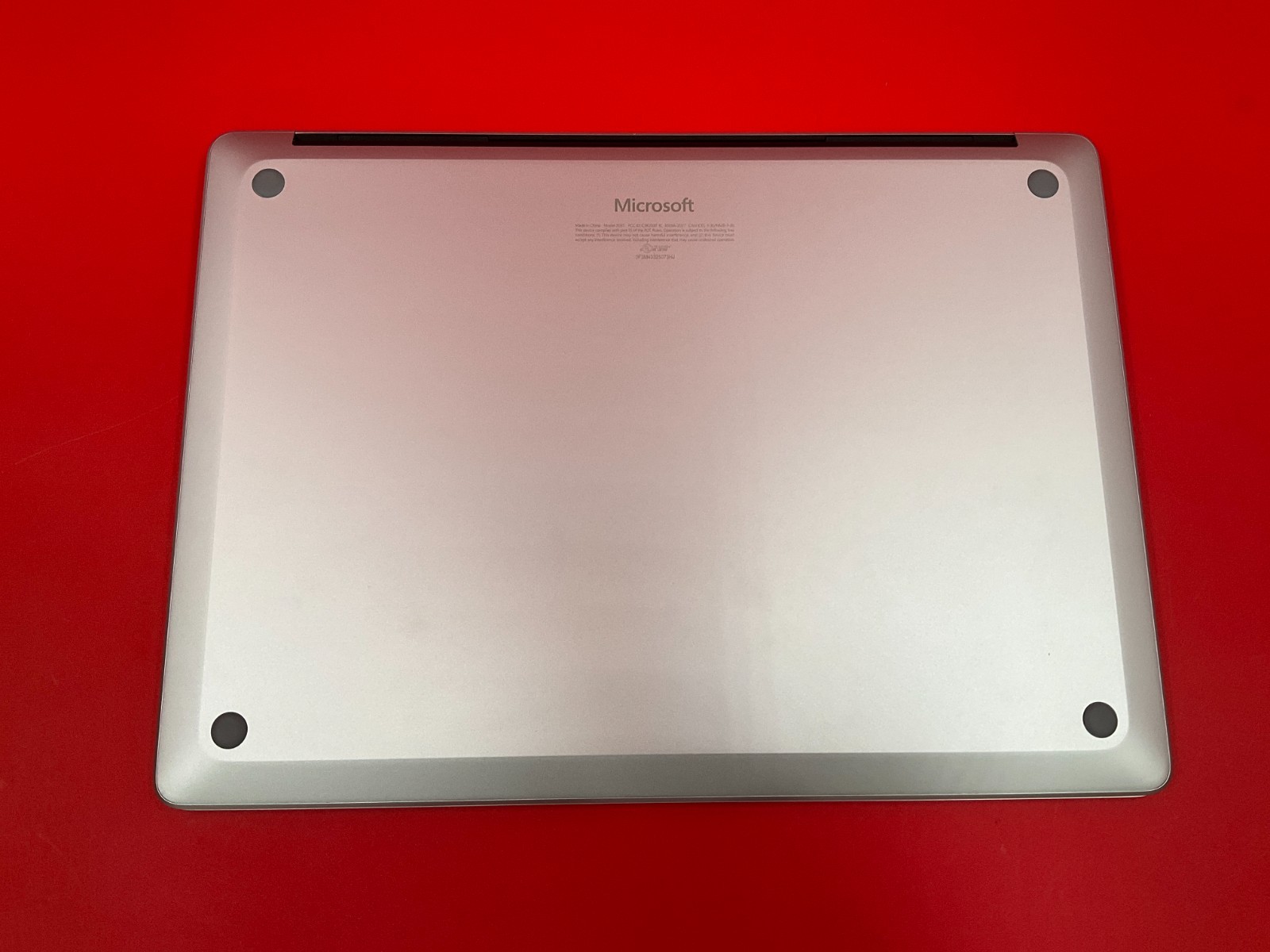 Microsoft Surface Laptop 7 SD-XE12 16GB 256GB WiFi7 15T W11P platinum ZHP-00001