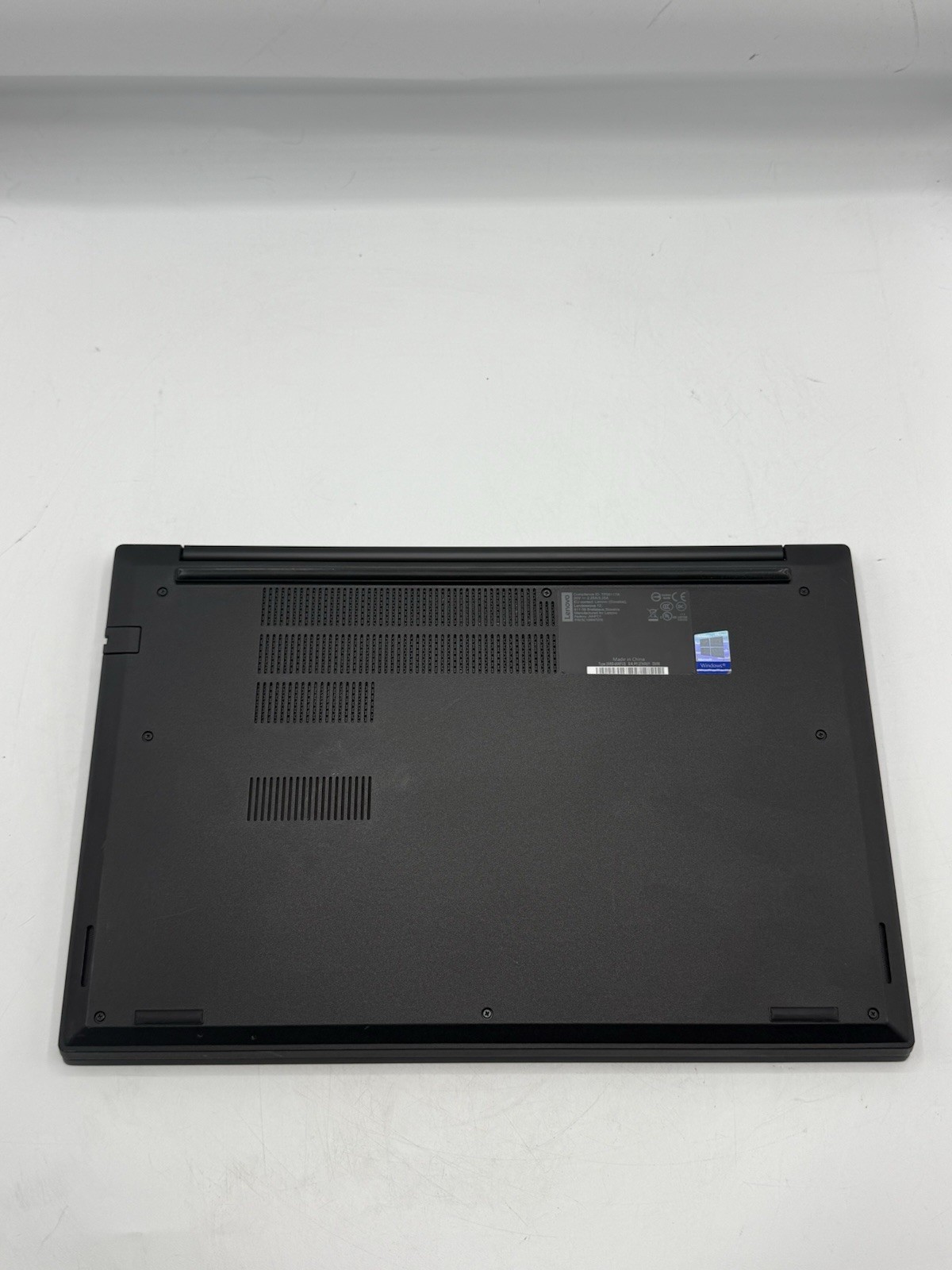 Lenovo ThinkPad E15 15.6” Intel Core i3-10110U 2.10GHz READ