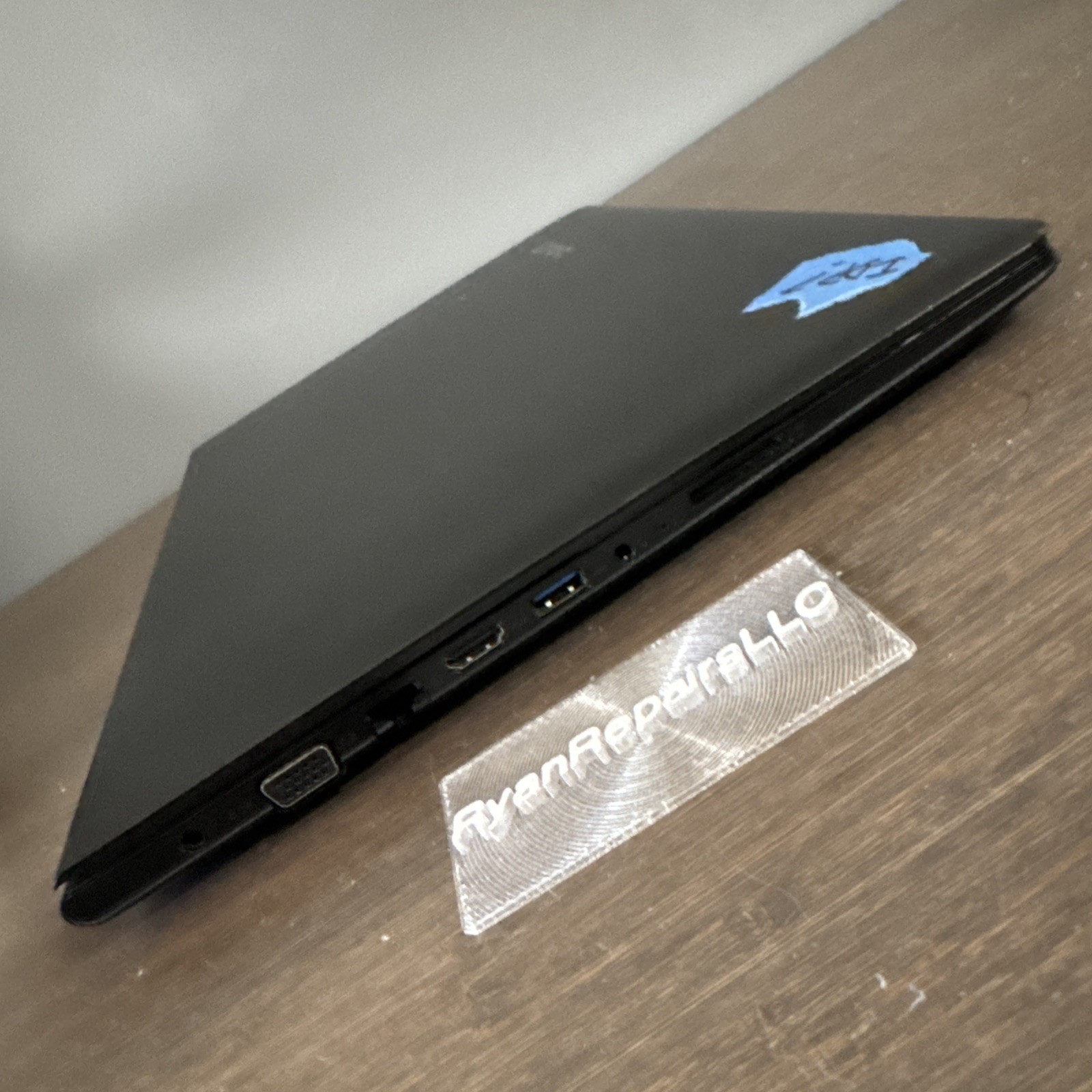 Lenovo IdeaPad Intel i5 7th gen No HDD No RAM – READ! Parts or Repair