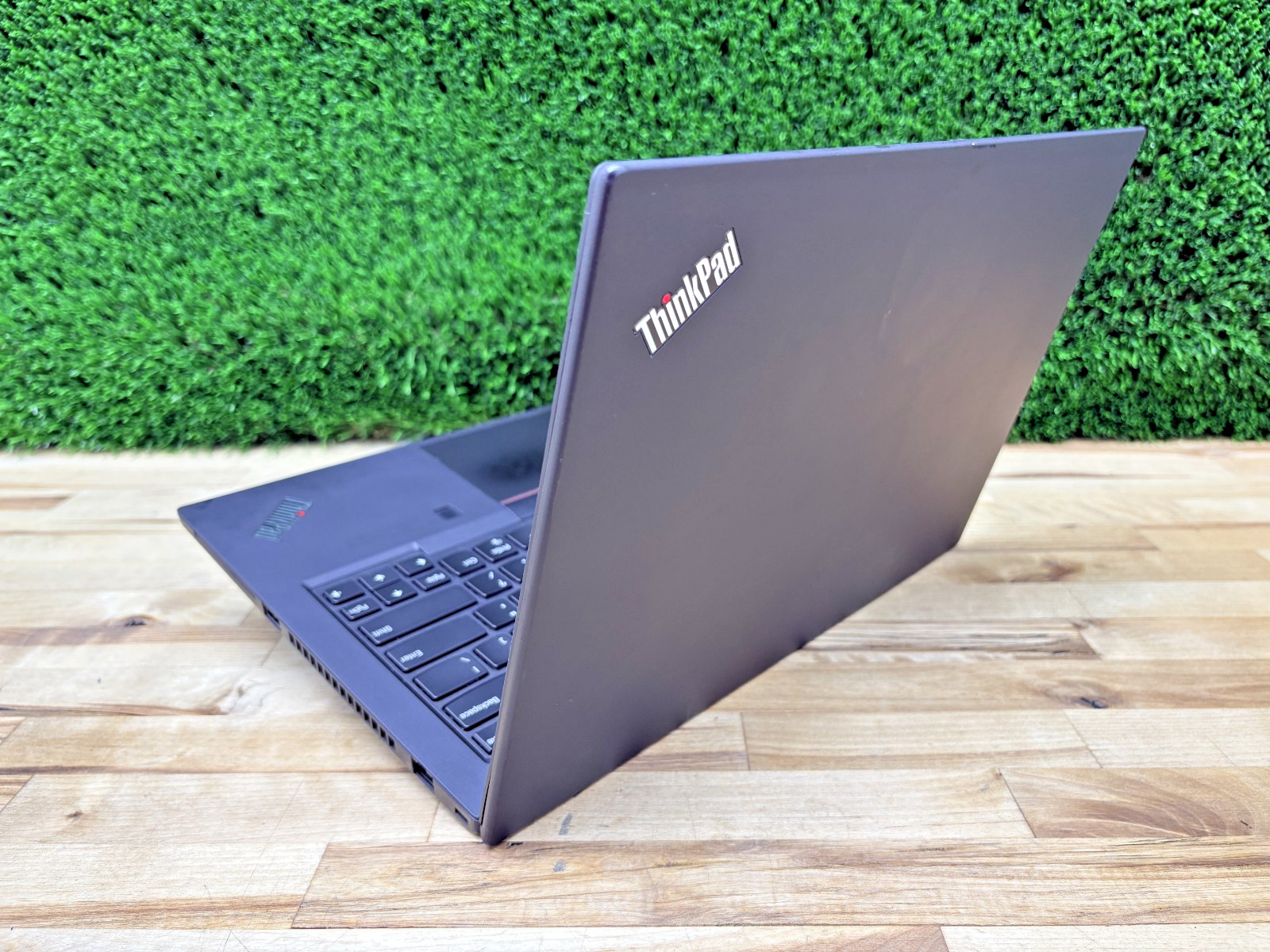 Lenovo ThinkPad P14s G. 1 Intel i7-10th Gen 1.80GHz 16GB RAM 256GB SSD W 11 Pro*